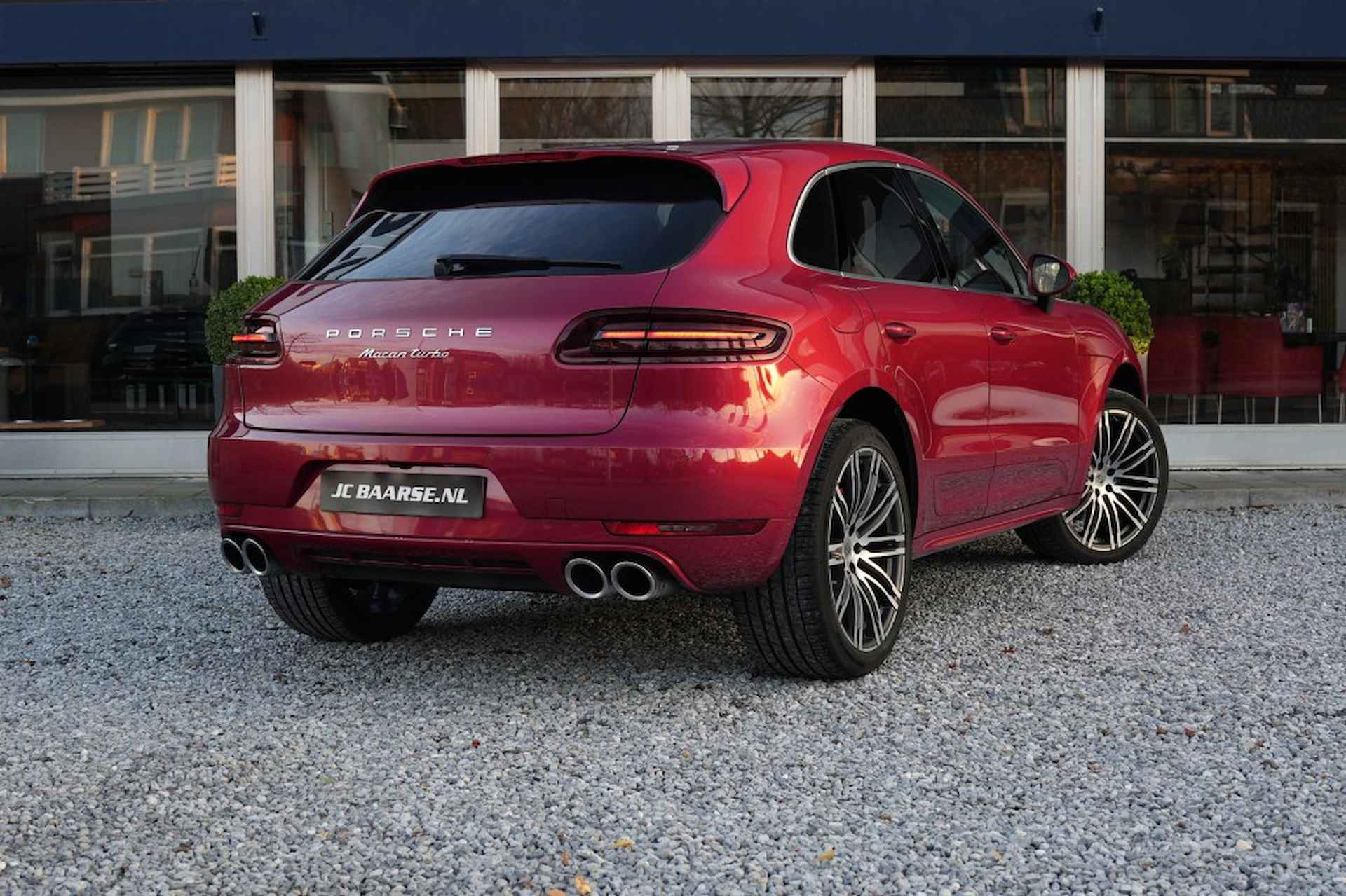 PORSCHE Macan 3.6 TURBO - 5/56