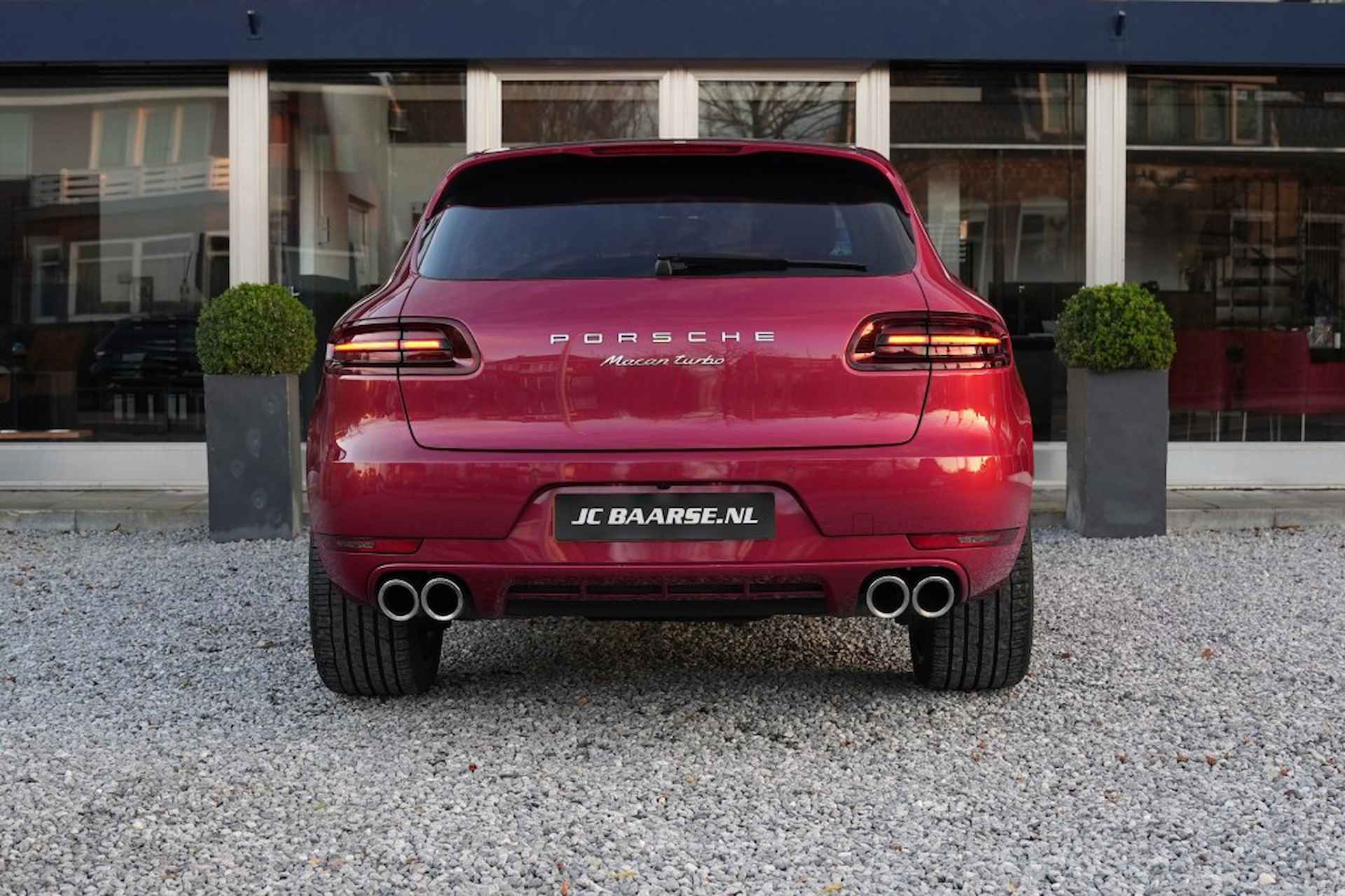 PORSCHE Macan 3.6 TURBO - 6/56