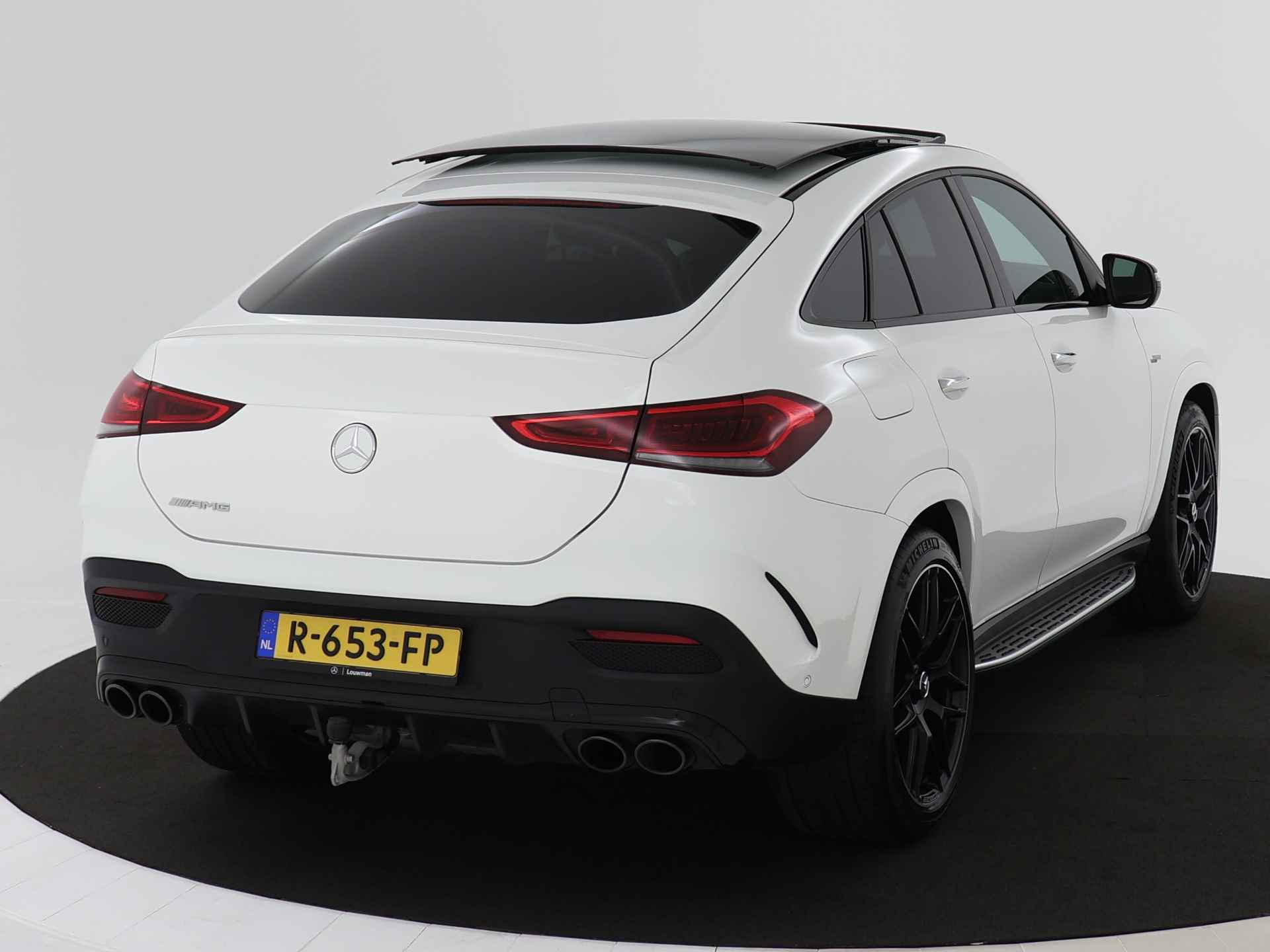 Mercedes-Benz GLE AMG 53 4MATIC+ Premium Plus | Panoramadak | 22 inch. lichtmetalen velgen | Navigatie | Alarm klasse 3+5 | Parkeerpakket met 360°-camera | Inclusief 24 maanden MB Certified garantie voor Europa. - 18/47