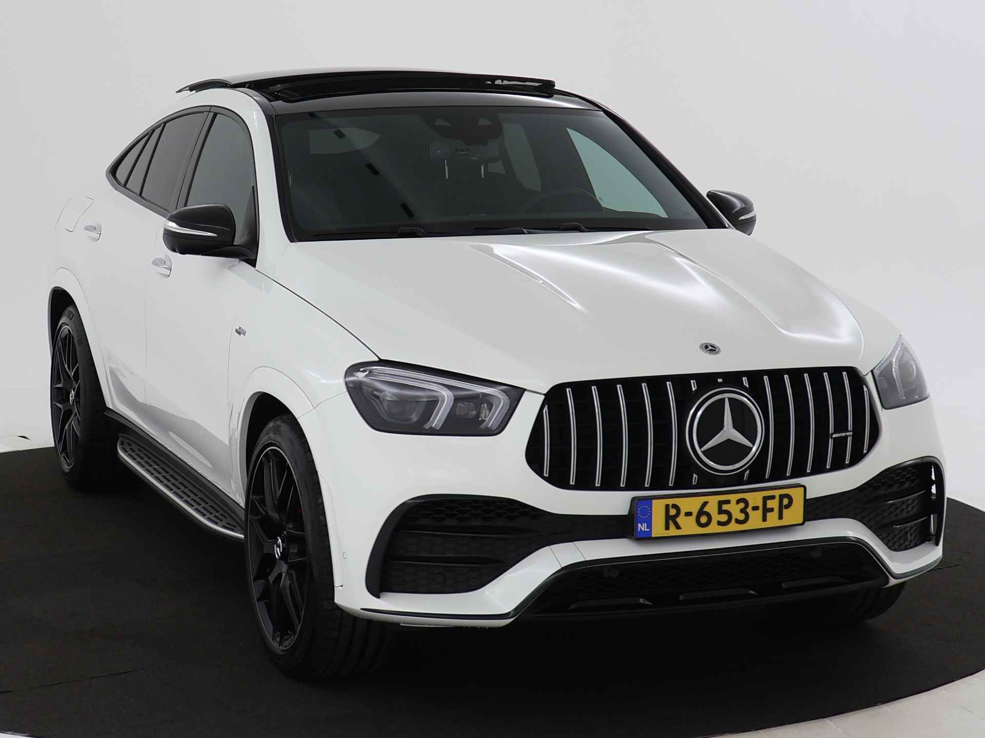 Mercedes-Benz GLE AMG 53 4MATIC+ Premium Plus | Panoramadak | 22 inch. lichtmetalen velgen | Navigatie | Alarm klasse 3+5 | Parkeerpakket met 360°-camera | Inclusief 24 maanden MB Certified garantie voor Europa. - 30/47