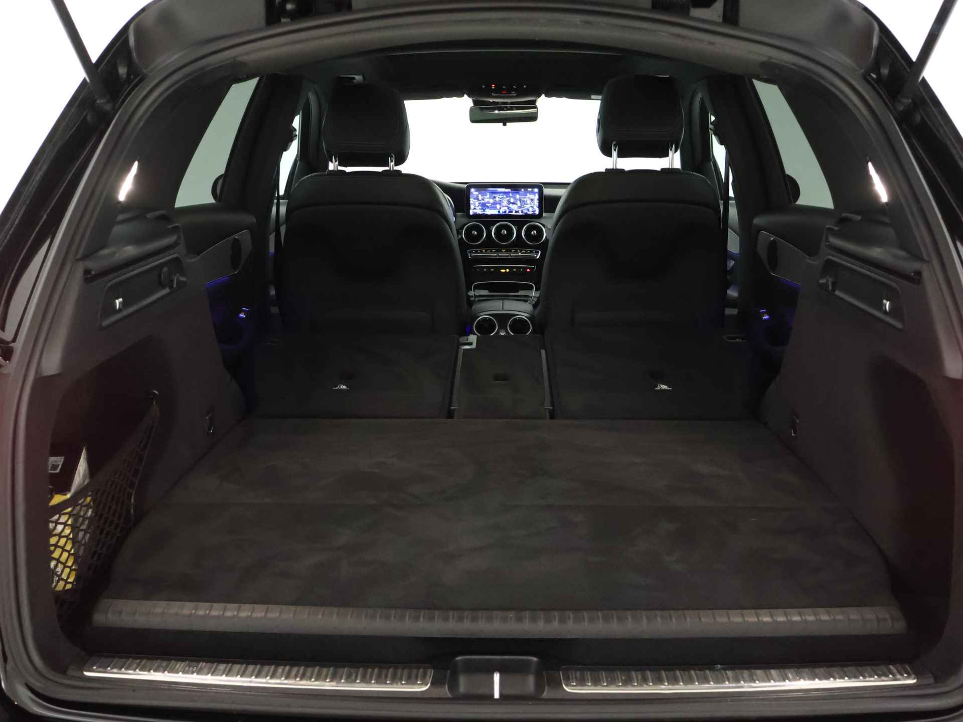 Mercedes-Benz GLC 300 e AMG Plug-In Hybride | Panormadak | Trekhaak | Inclusief 24 maanden MB Certified garantie voor Europa. - 40/46