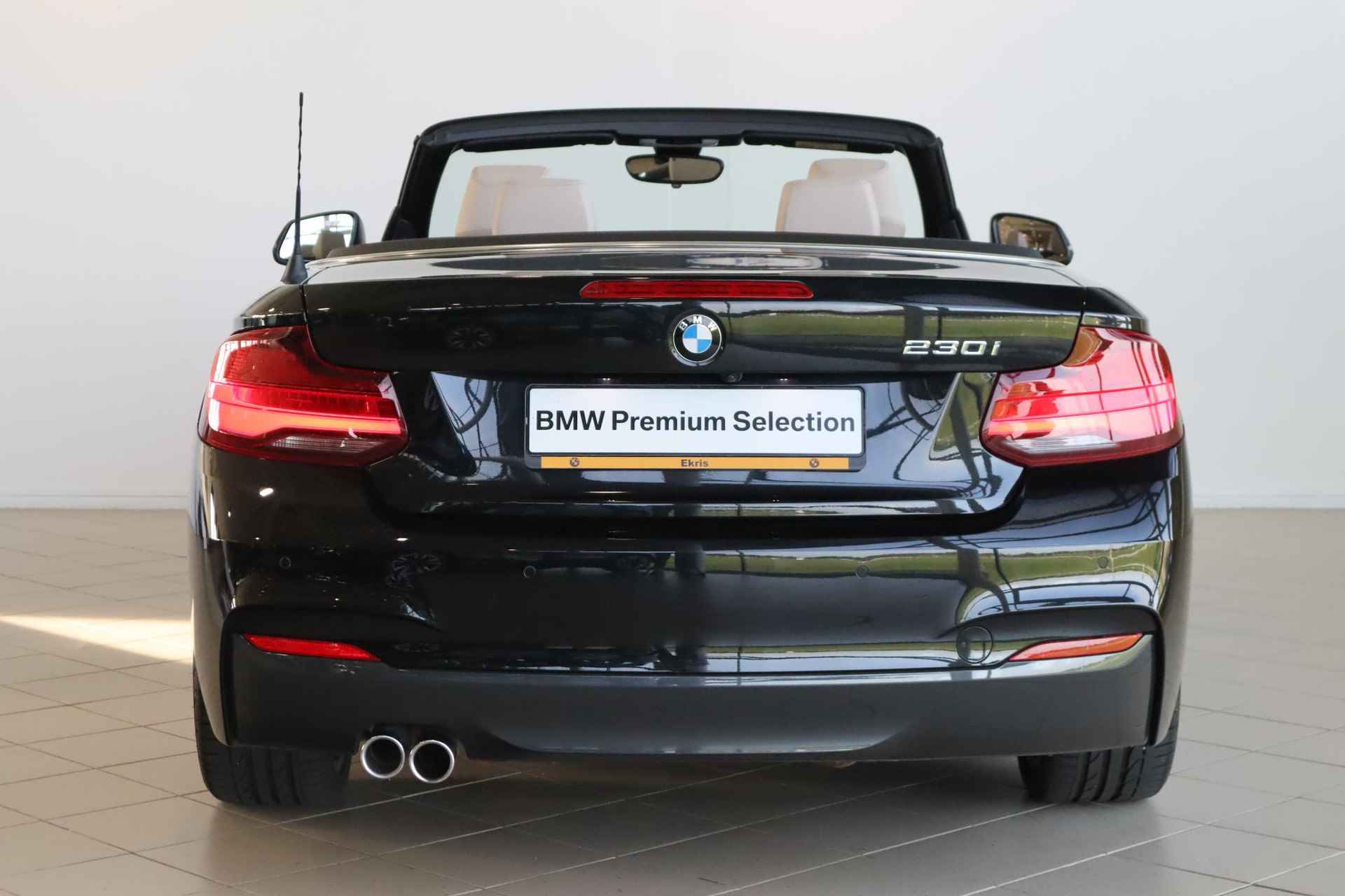 BMW 2-serie Cabrio 230i High Executive M Sportpakket | Safety Pack | Driving Assitant | Nieuwprijs € 80.022,- - 5/27