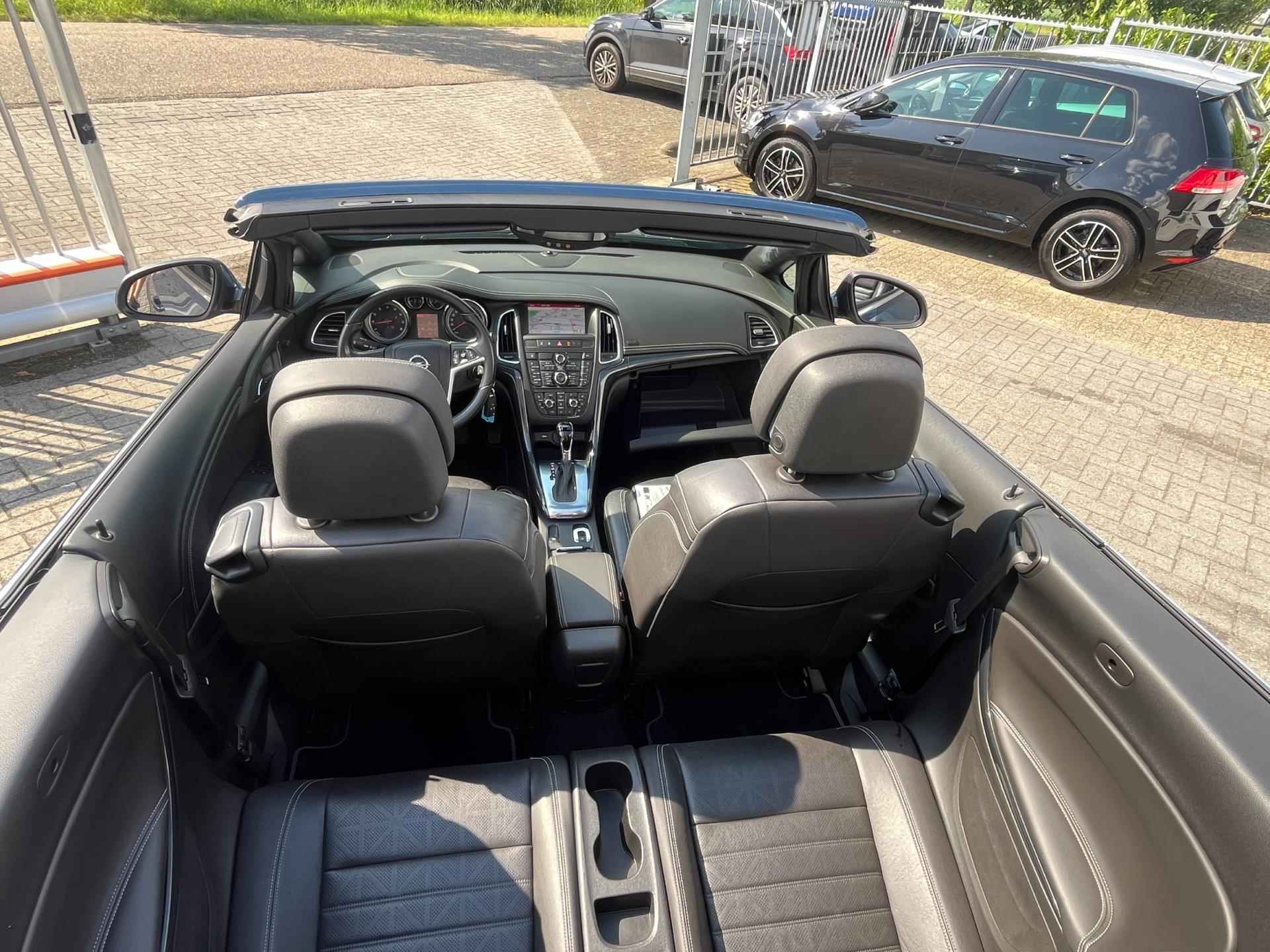 Opel Cascada 1.6 Turbo Innovation 170PK / CABRIO / AUTOMAAT / CAMERA / NAVI / CRUISE / STOELVERW. / LEDER - 6/35