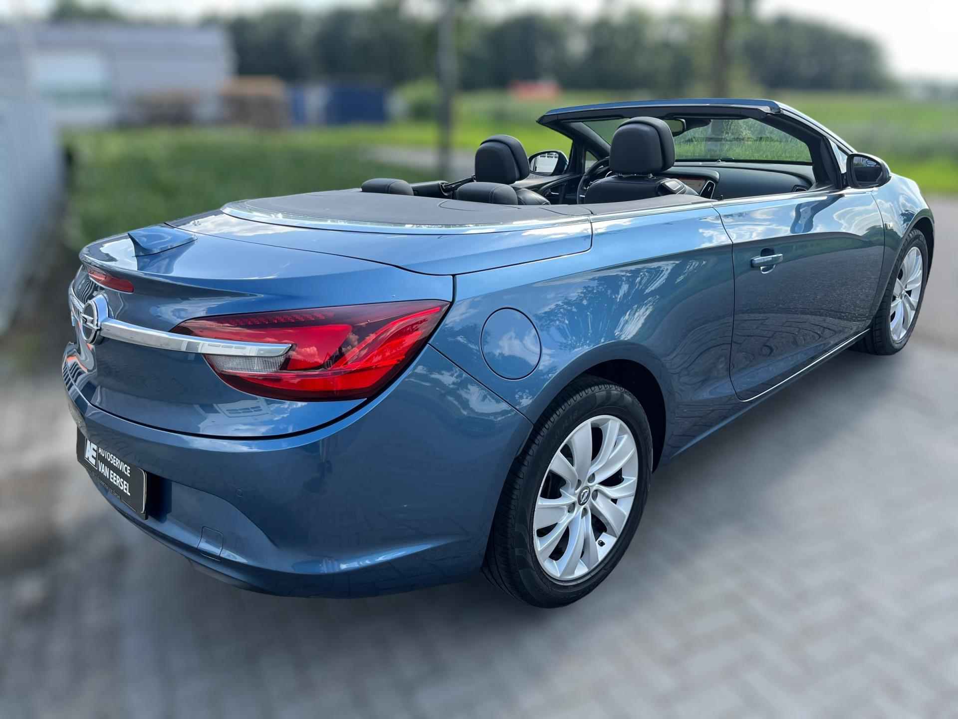 Opel Cascada 1.6 Turbo Innovation 170PK / CABRIO / AUTOMAAT / CAMERA / NAVI / CRUISE / STOELVERW. / LEDER - 33/35