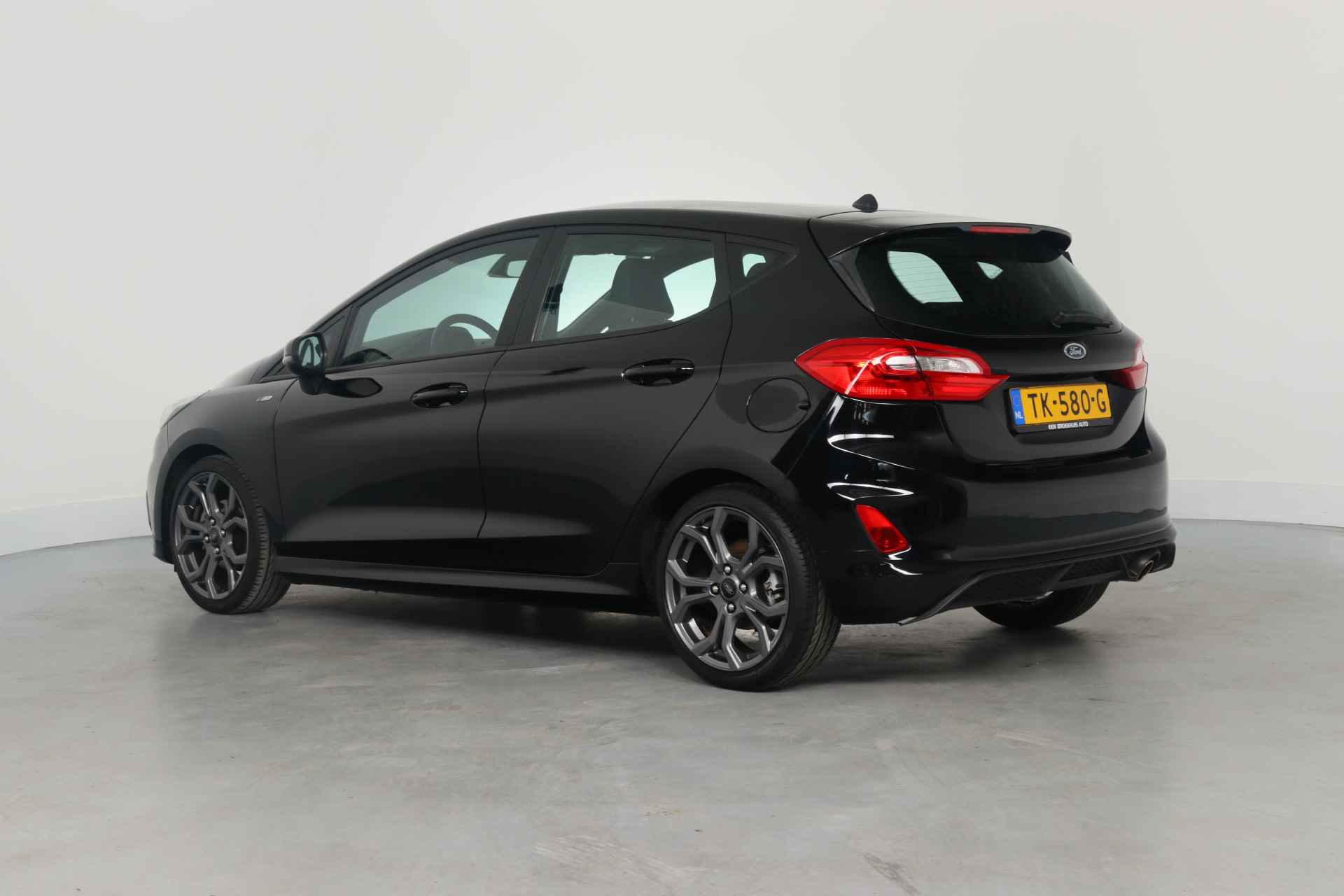 Ford Fiesta 1.0 EcoBoost ST-Line | Navigatie | Climate Control | Keyless | 17 inch | Cruise Control | Lane Assist | Apple Carplay | Android - 3/27