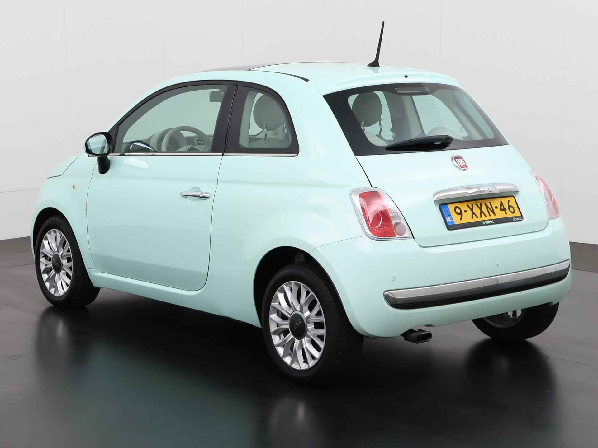 Fiat 500 0.9 TwinAir Turbo Lounge Automaat | Panoramadak | Parkeersensor | Lichtmetalen Velgen | Zondag Open! - 6/29