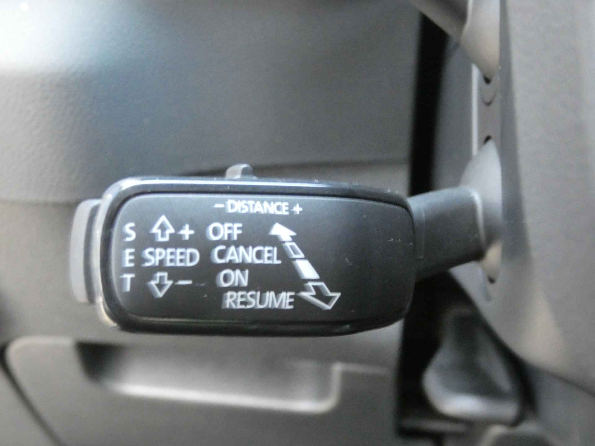 Škoda Karoq 1.5 TSI ACT Business Edition Automaat | Navigatie | Parkeercamera - 24/51