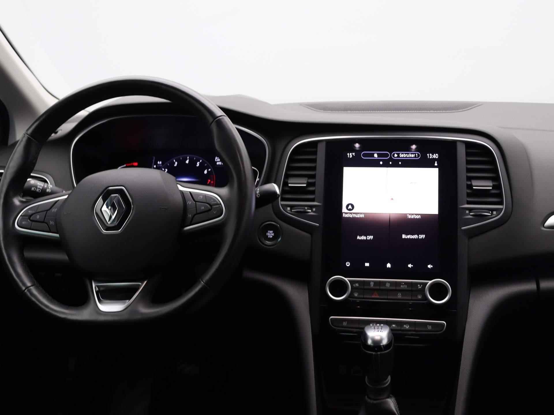 Renault Mégane Estate 140pk TCe Intens | Trekhaak 1700kg geremd | Stoel & Stuurverwarming | Head Up Display | 9.3'' Navigatie | - 8/45