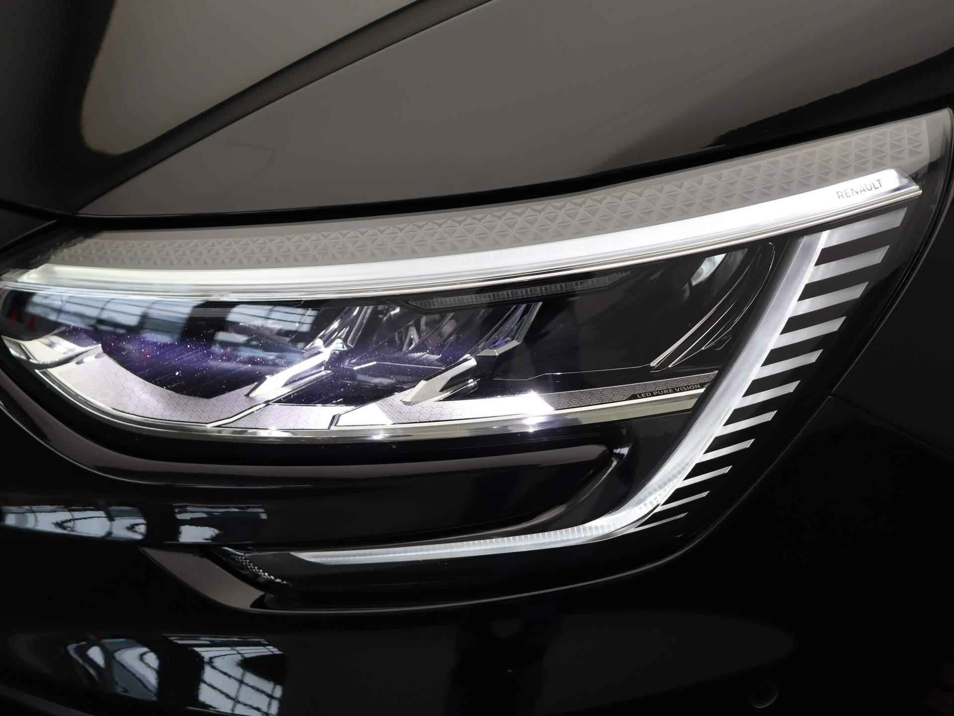 Renault Mégane Estate 140pk TCe Intens | Trekhaak 1700kg geremd | Stoel & Stuurverwarming | Head Up Display | 9.3'' Navigatie | - 38/45