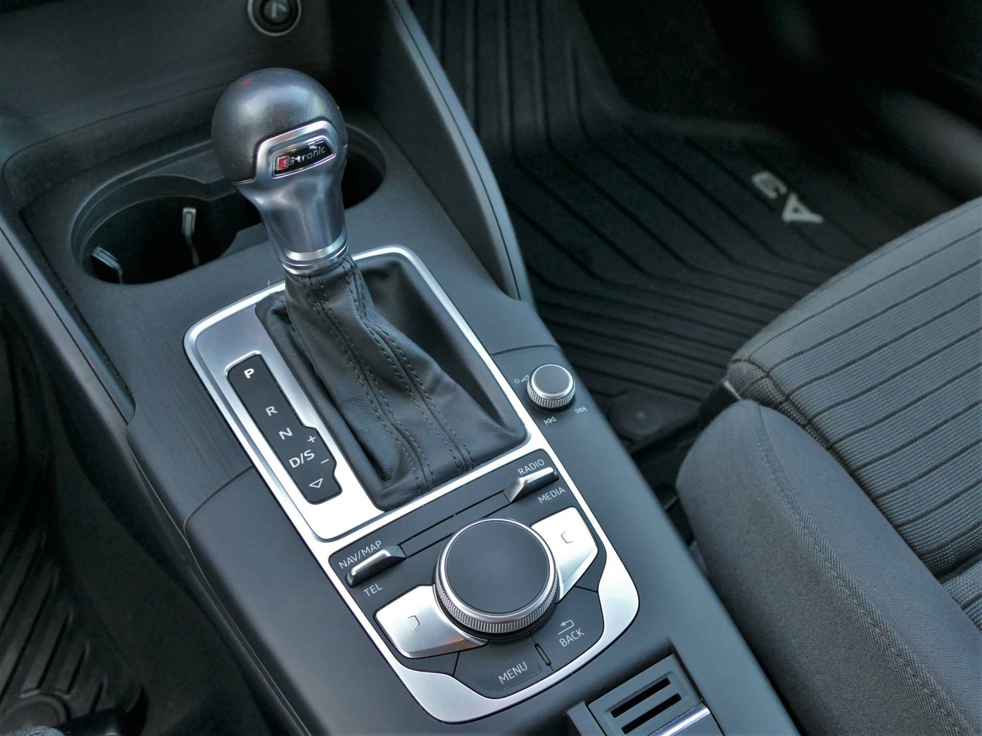 Audi A3 Sportback 1.6 TDI Sport Lease 150pk Edition AUTOMAAT | LED koplampen - 29/54