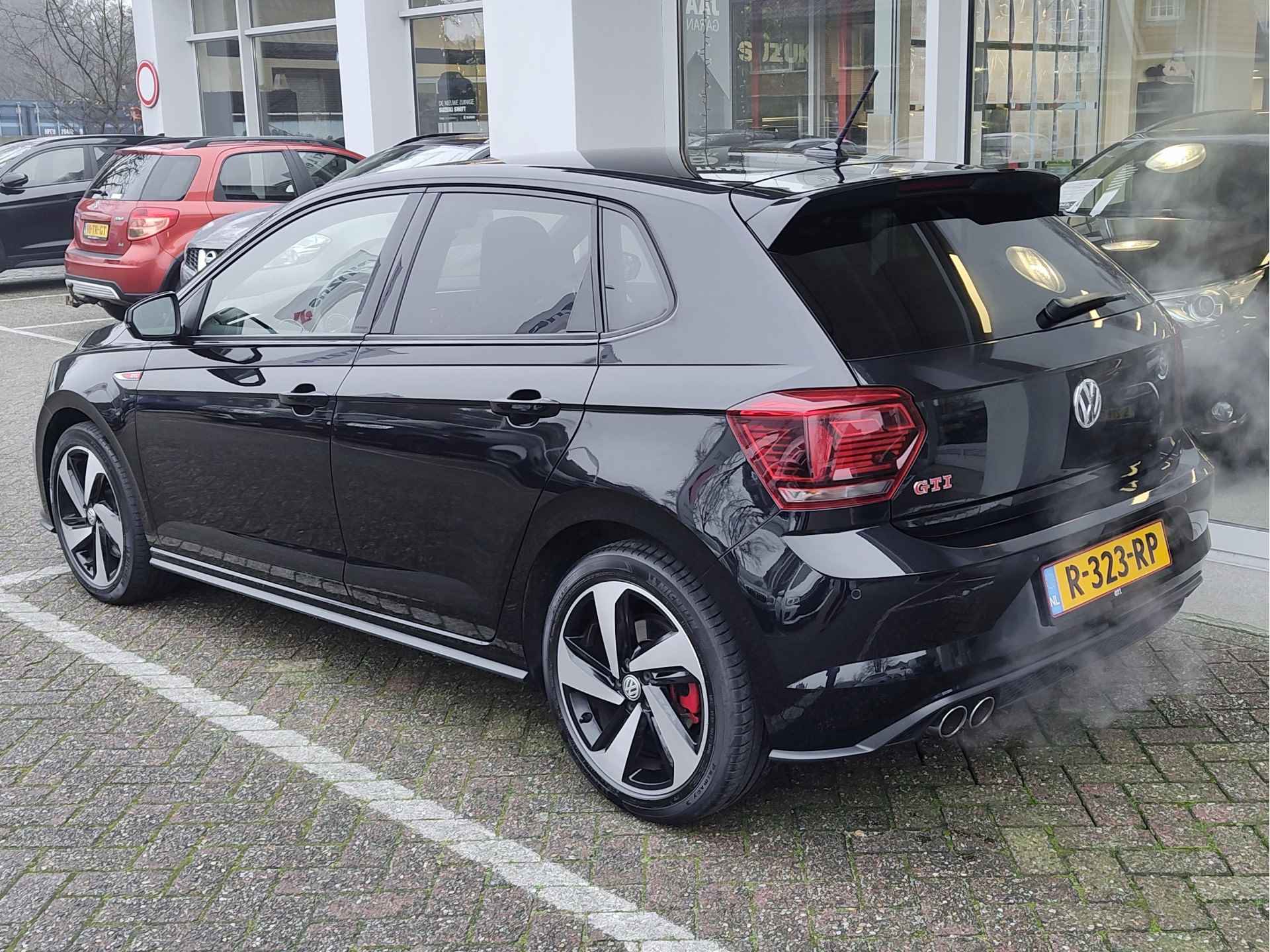 Volkswagen Polo 2.0 TSI GTI AUTOMAAT Navi | LED | Carplay/Android | Adaptive Cruise - 4/37