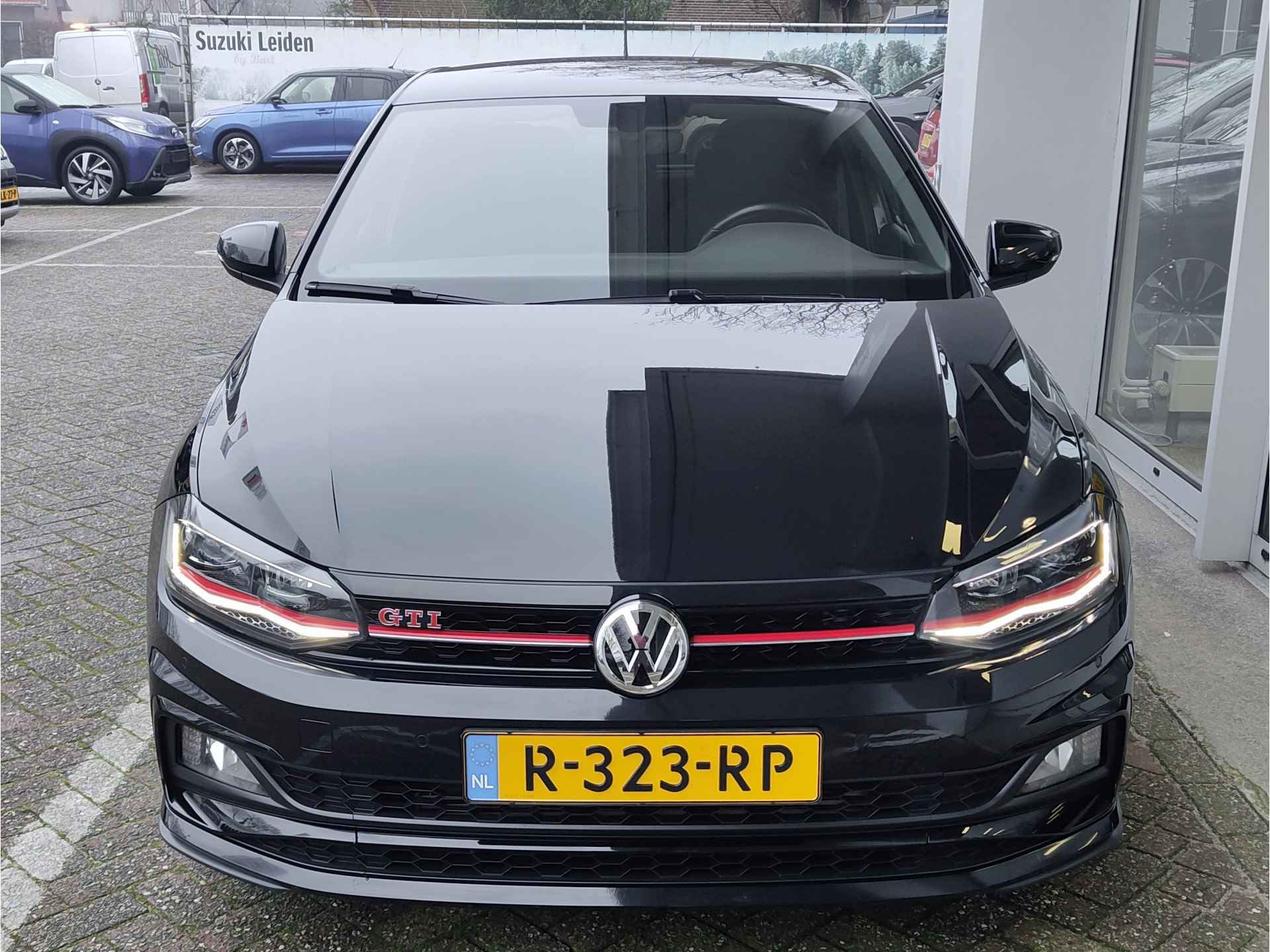 Volkswagen Polo 2.0 TSI GTI AUTOMAAT Navi | LED | Carplay/Android | Adaptive Cruise - 9/37