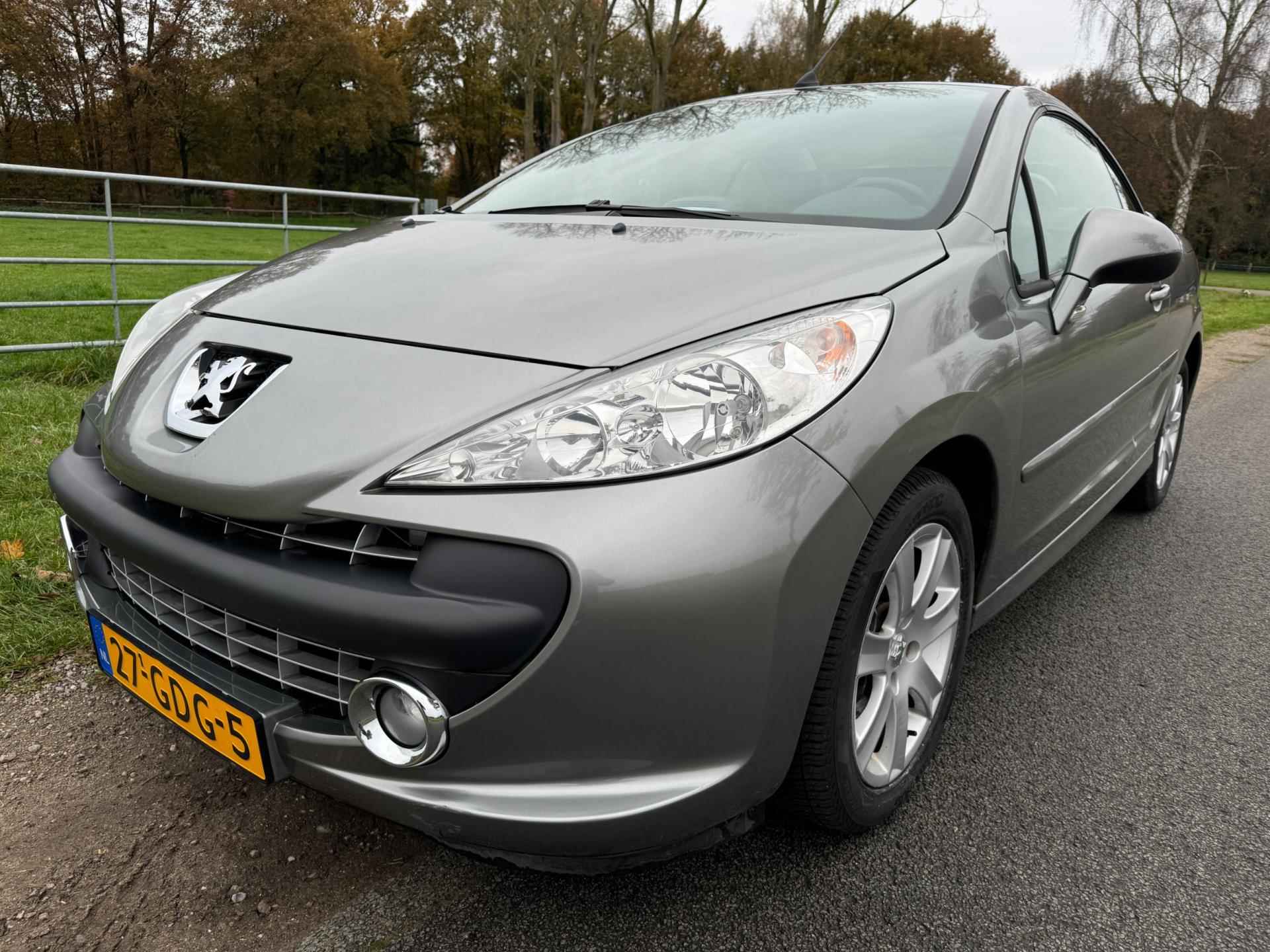 Peugeot 207 CC 1.6 VTi 1ste eigenaar met leder - 2/29