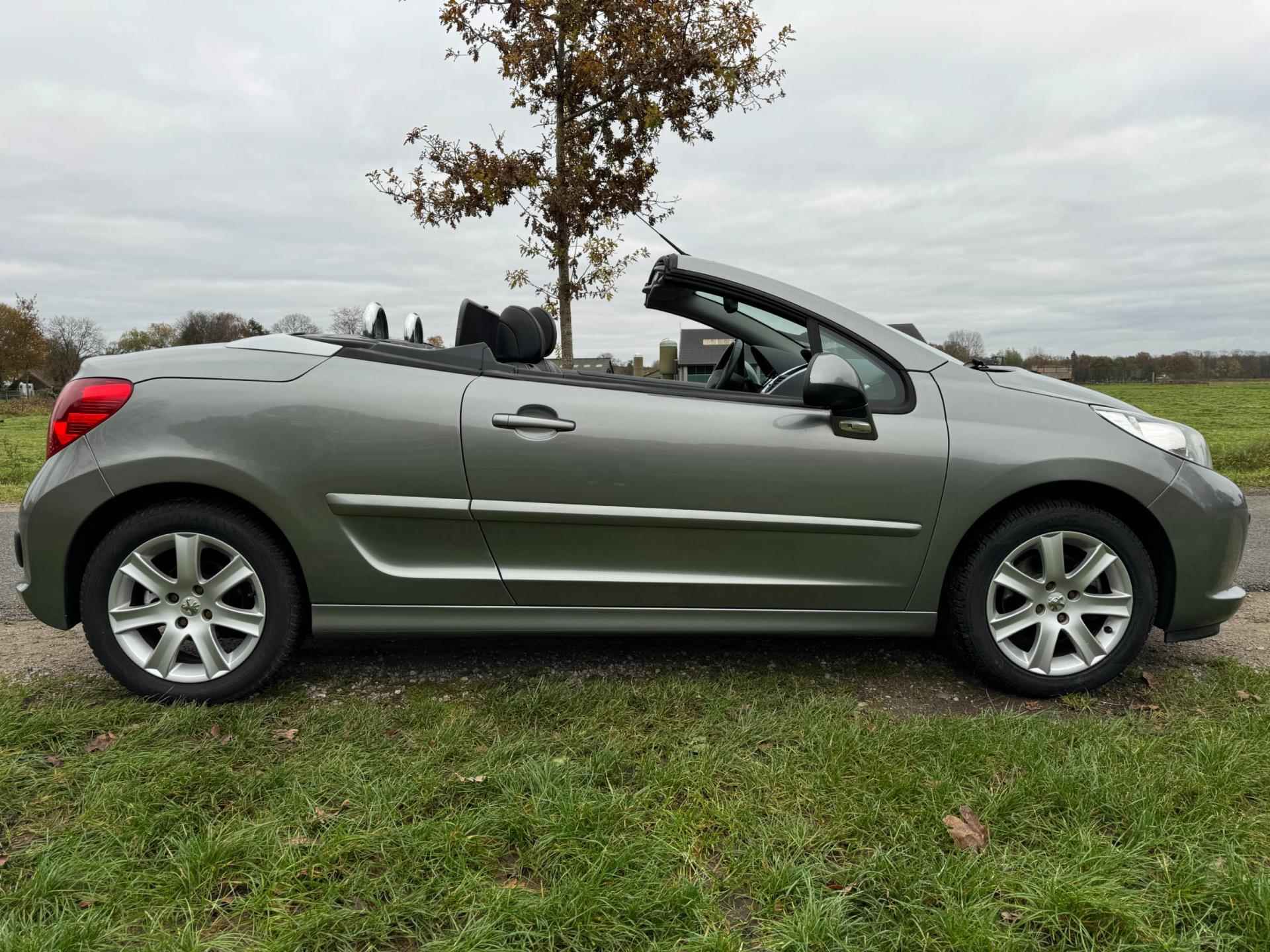 Peugeot 207 CC 1.6 VTi 1ste eigenaar met leder - 7/29