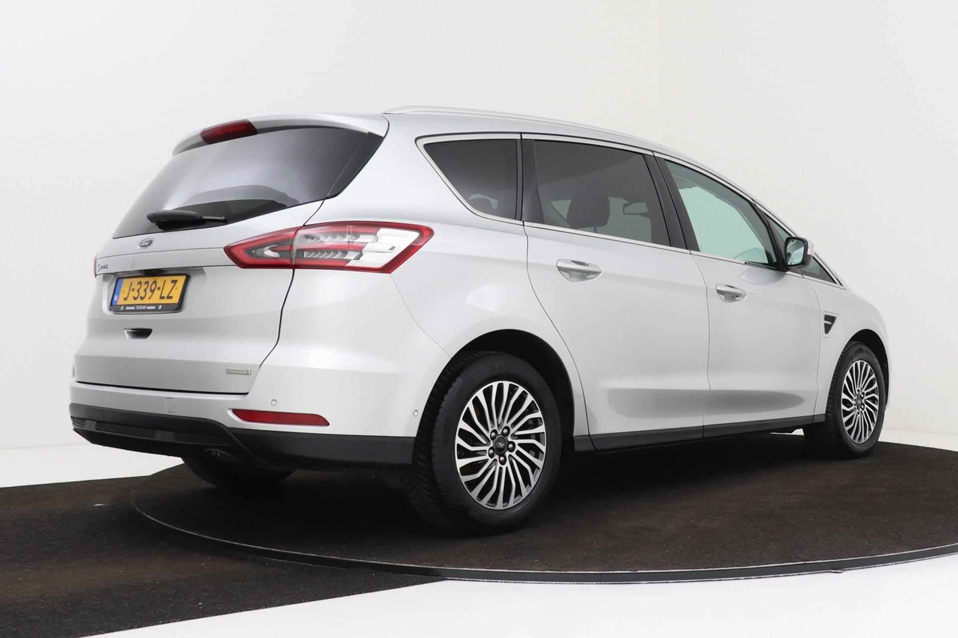 Ford S-Max 1.5 Titanium 7p. | CarPlay | Adap. Cruise | Stoelverwarming | Camera | - 2/45