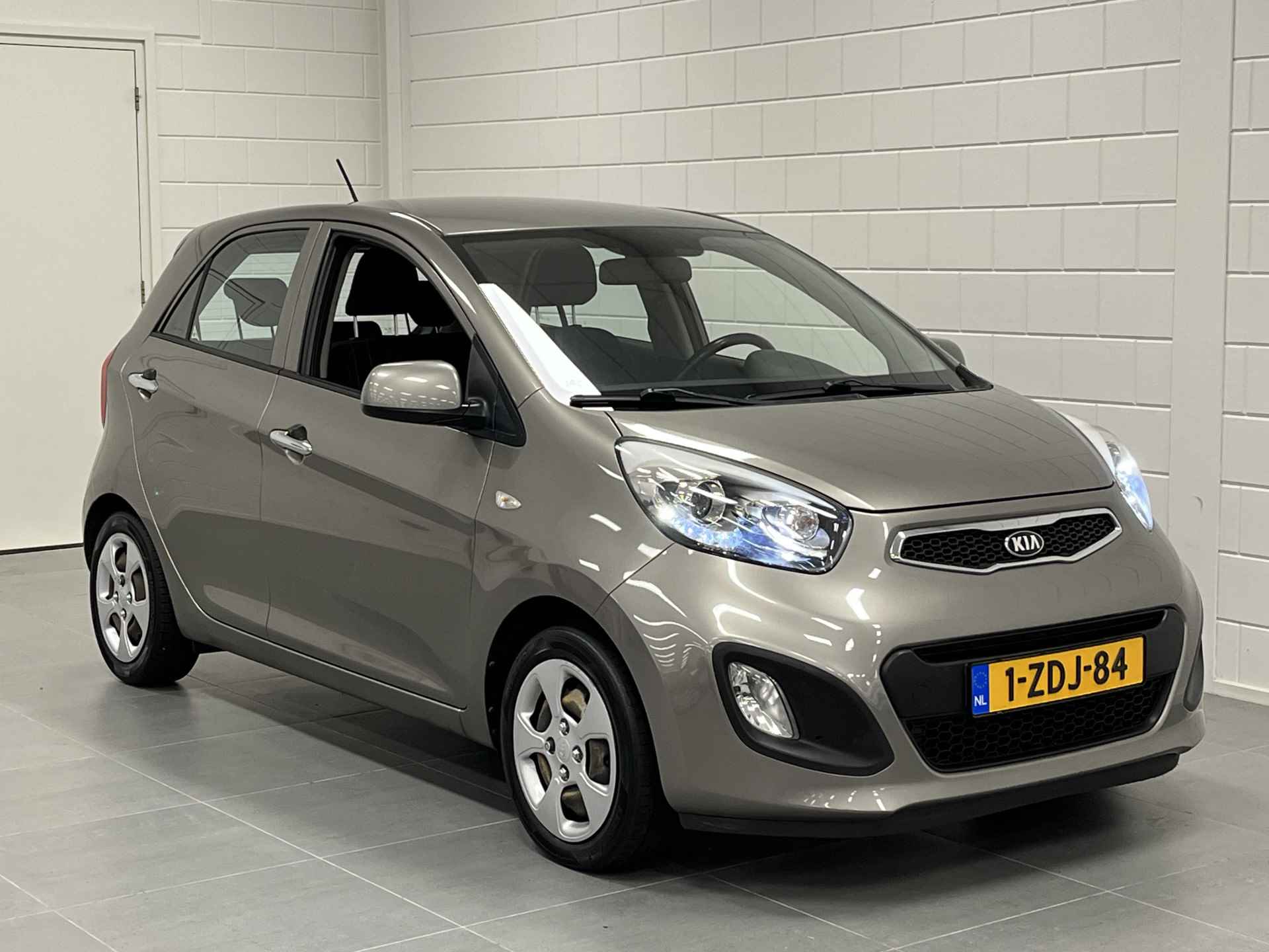 Kia Picanto 1.0 CVVT BusinessLine NAVIGATIE | TREKHAAK | AIRCO | NETTE AUTO! - 10/41