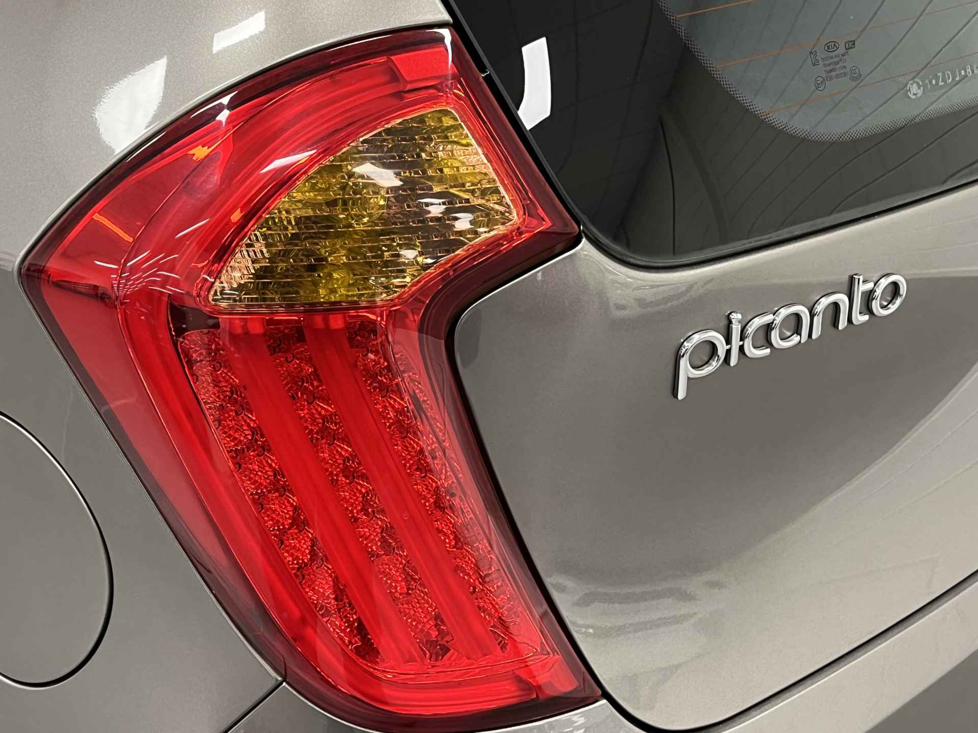 Kia Picanto 1.0 CVVT BusinessLine NAVIGATIE | TREKHAAK | AIRCO | NETTE AUTO! - 36/41