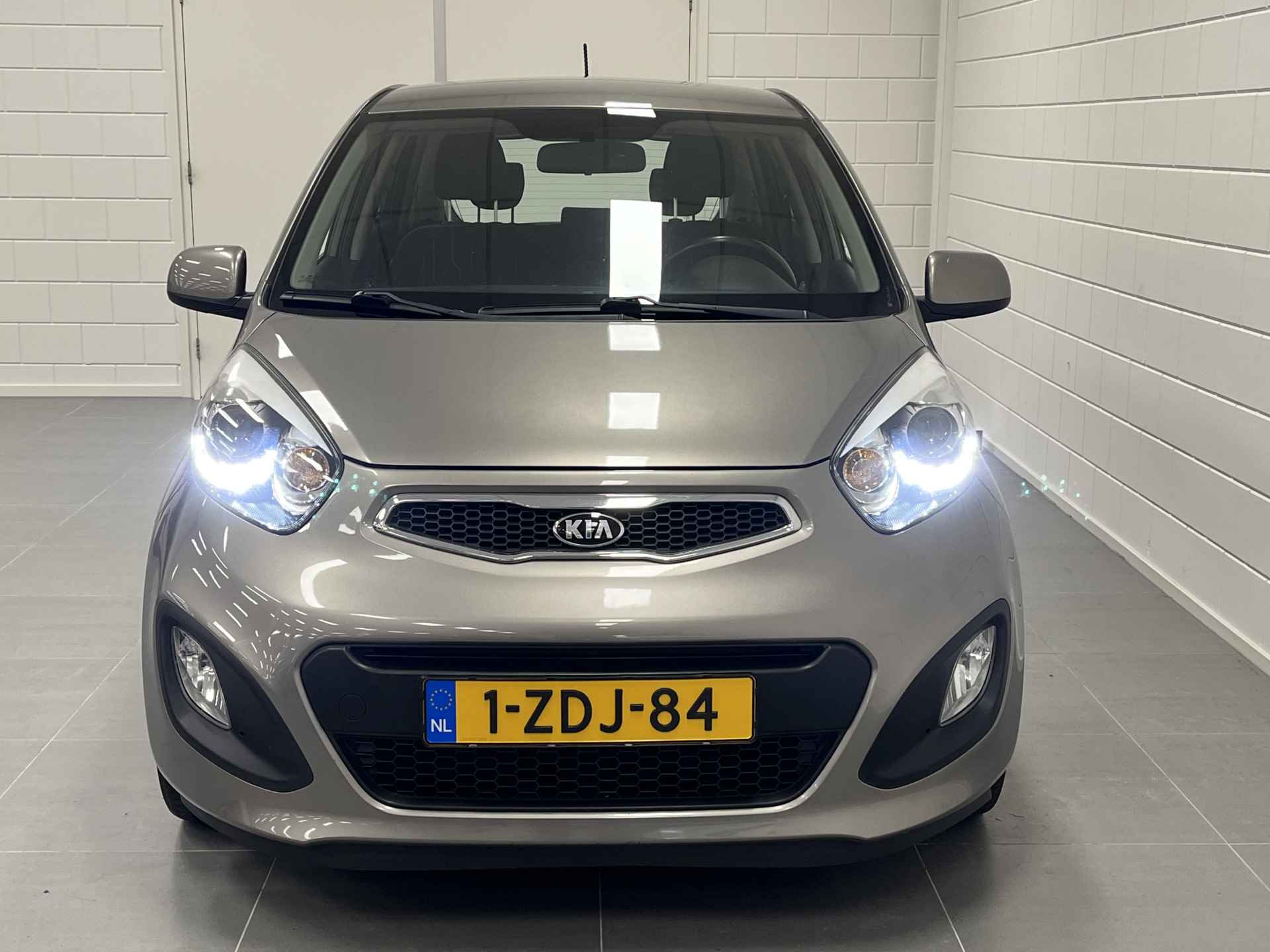 Kia Picanto 1.0 CVVT BusinessLine NAVIGATIE | TREKHAAK | AIRCO | NETTE AUTO! - 38/41