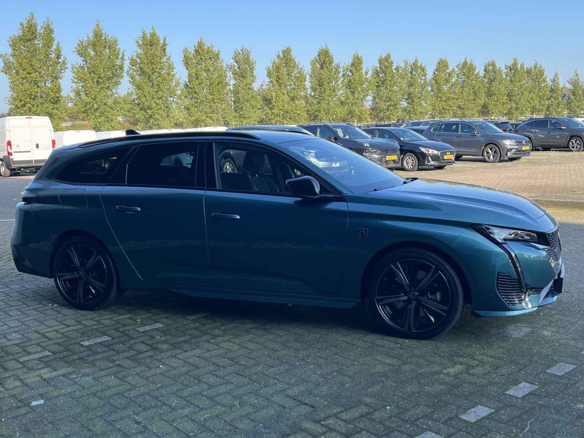 Peugeot 308 SW 1.6 Plug-in Hybrid 180 GT | 360 Graden Camera | Alcantara Bekleding | 18" Velgen - 8/35