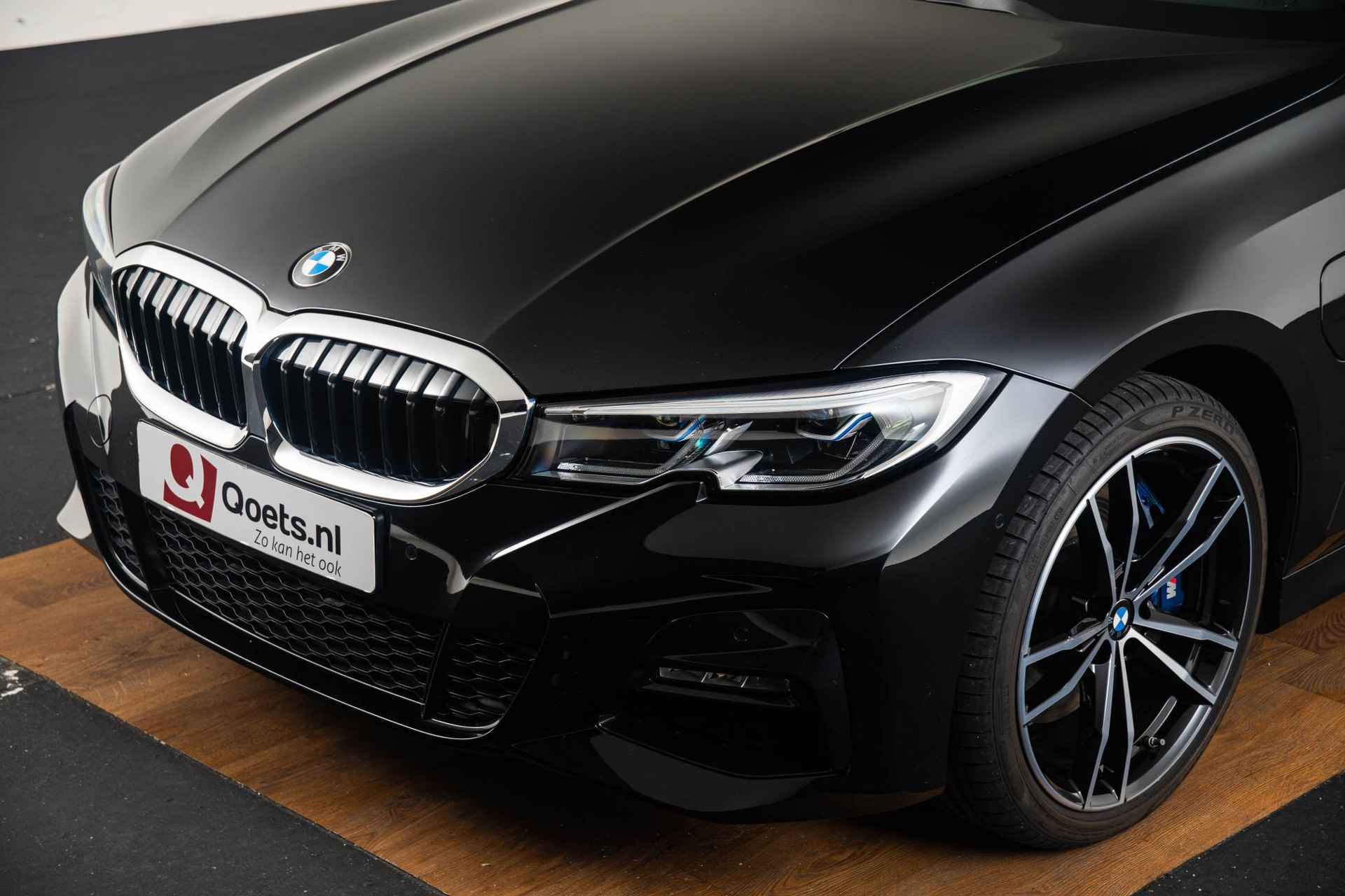 BMW 3-serie 330e High Executive M Sportpakket - Schuif/kanteldak - Harman Kardon - Comfort Access - Laserlight - Stuur en Stoelverwarming - Parking pack - Driving Assistant - 15/54