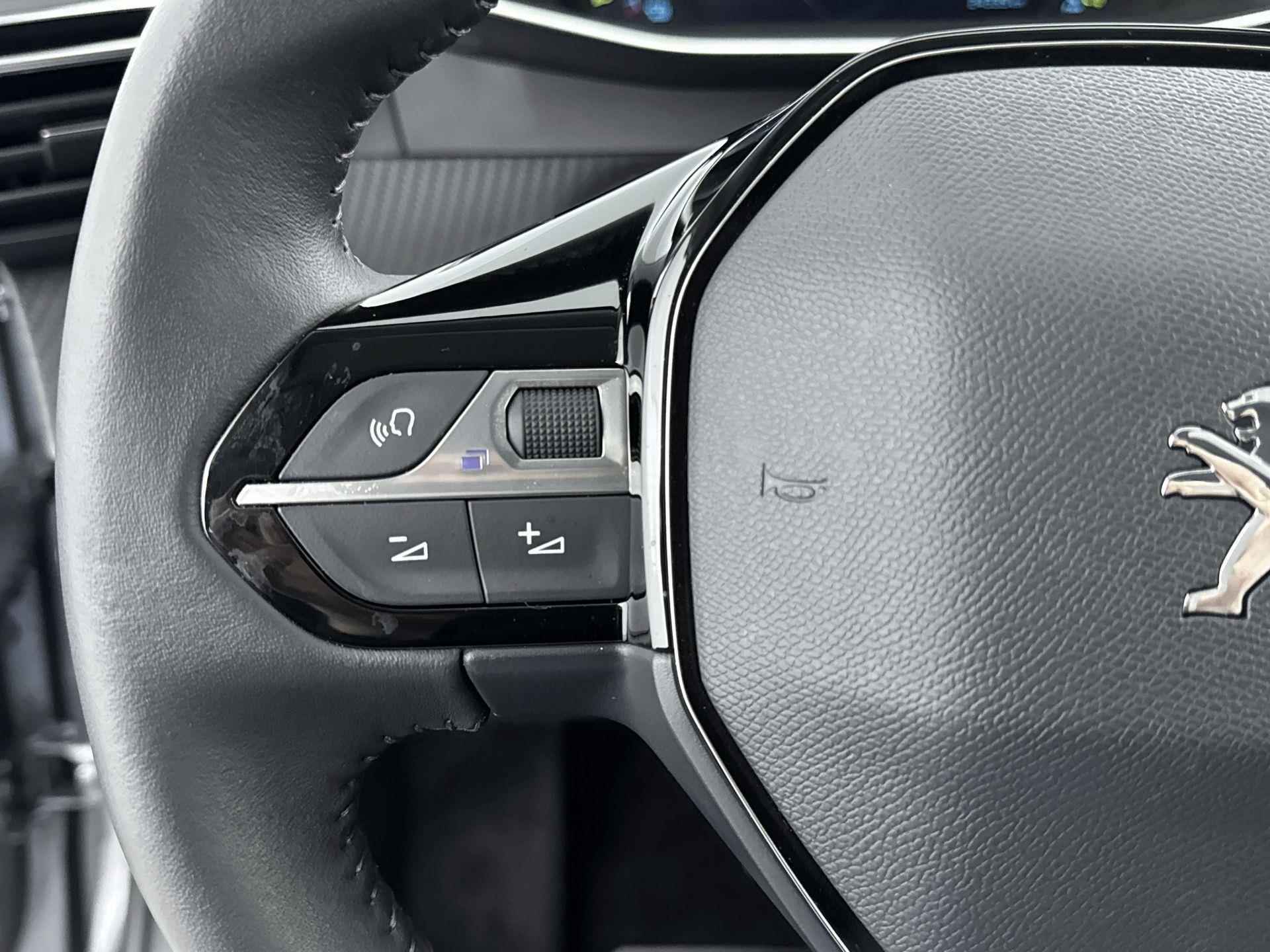 Peugeot e-2008 SUV EV 50kWh 136pk Allure Pack | Achteruitrijcamera | Navigatie | Stoelverwarming - 23/35