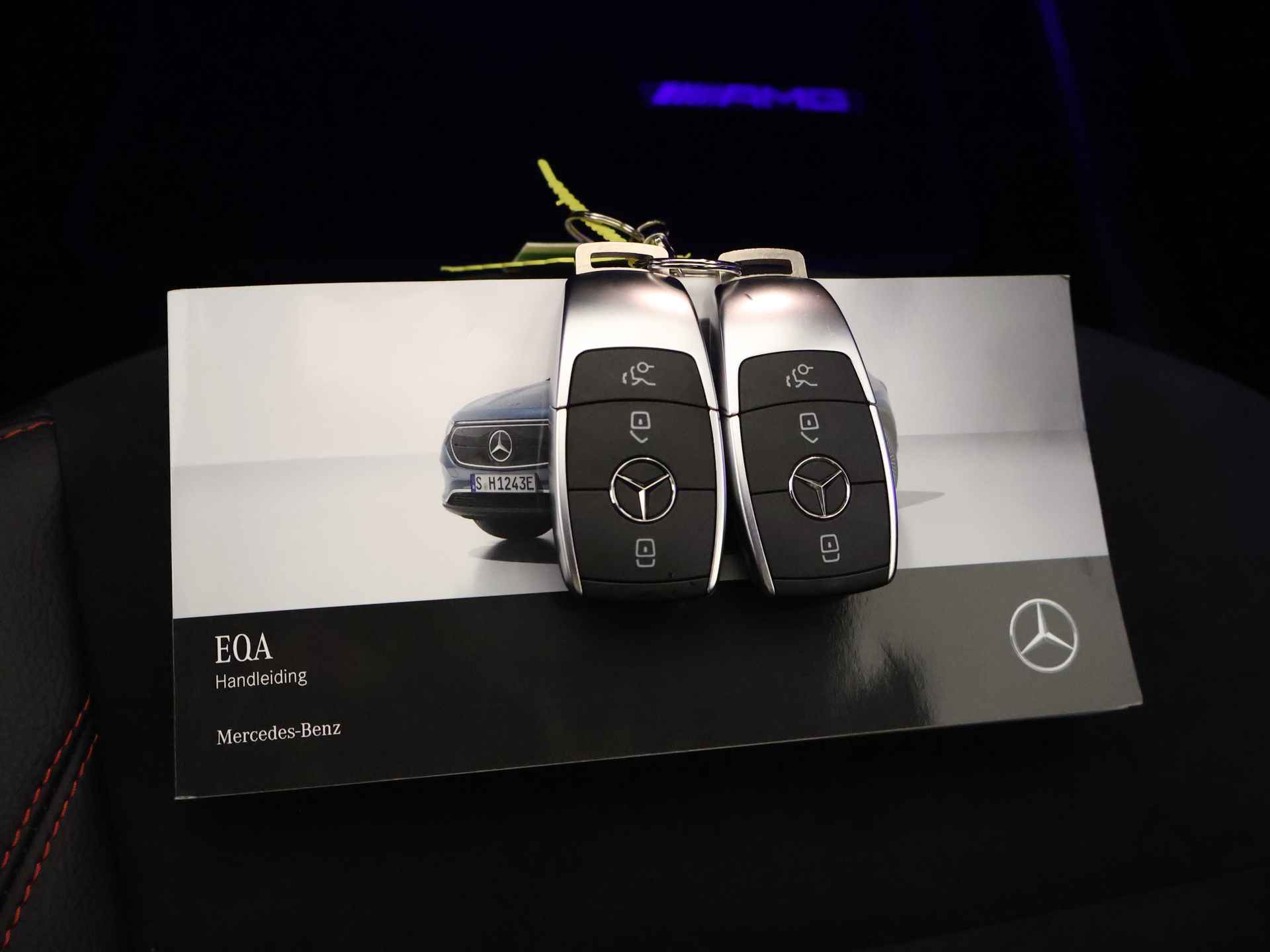 Mercedes-Benz EQA 250 Business Solution AMG 67 kWh | Panoramadak | Achteruitrijcamera | Nightpakket | Sfeervelichting | Inclusief 48 maanden MB Certified garantie voor Europa. - 14/44