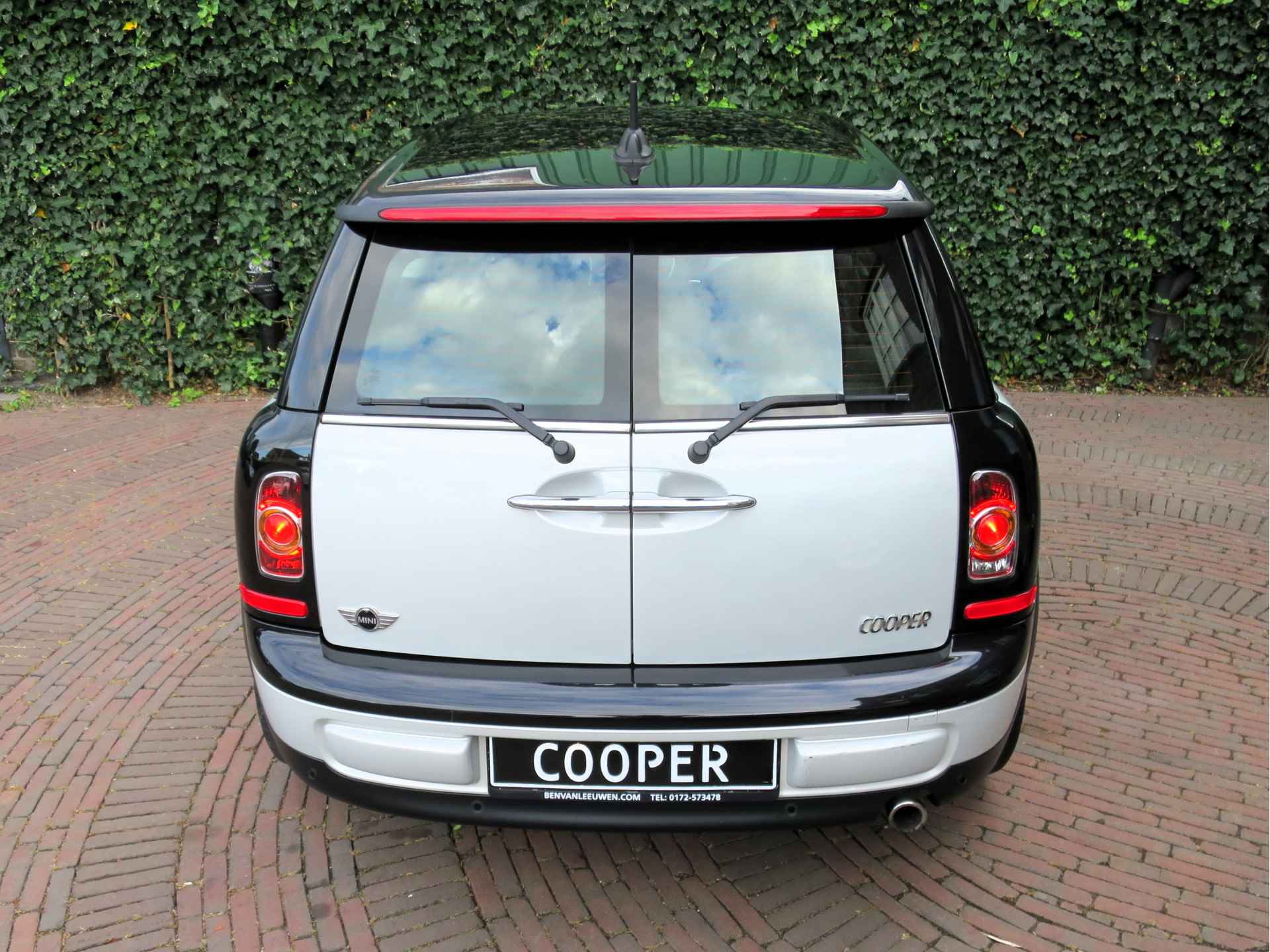 MINI Clubman 1.6 Cooper Chili R55 LCI met voorruitverw., BT, PDC, clima en 16" - 8/48