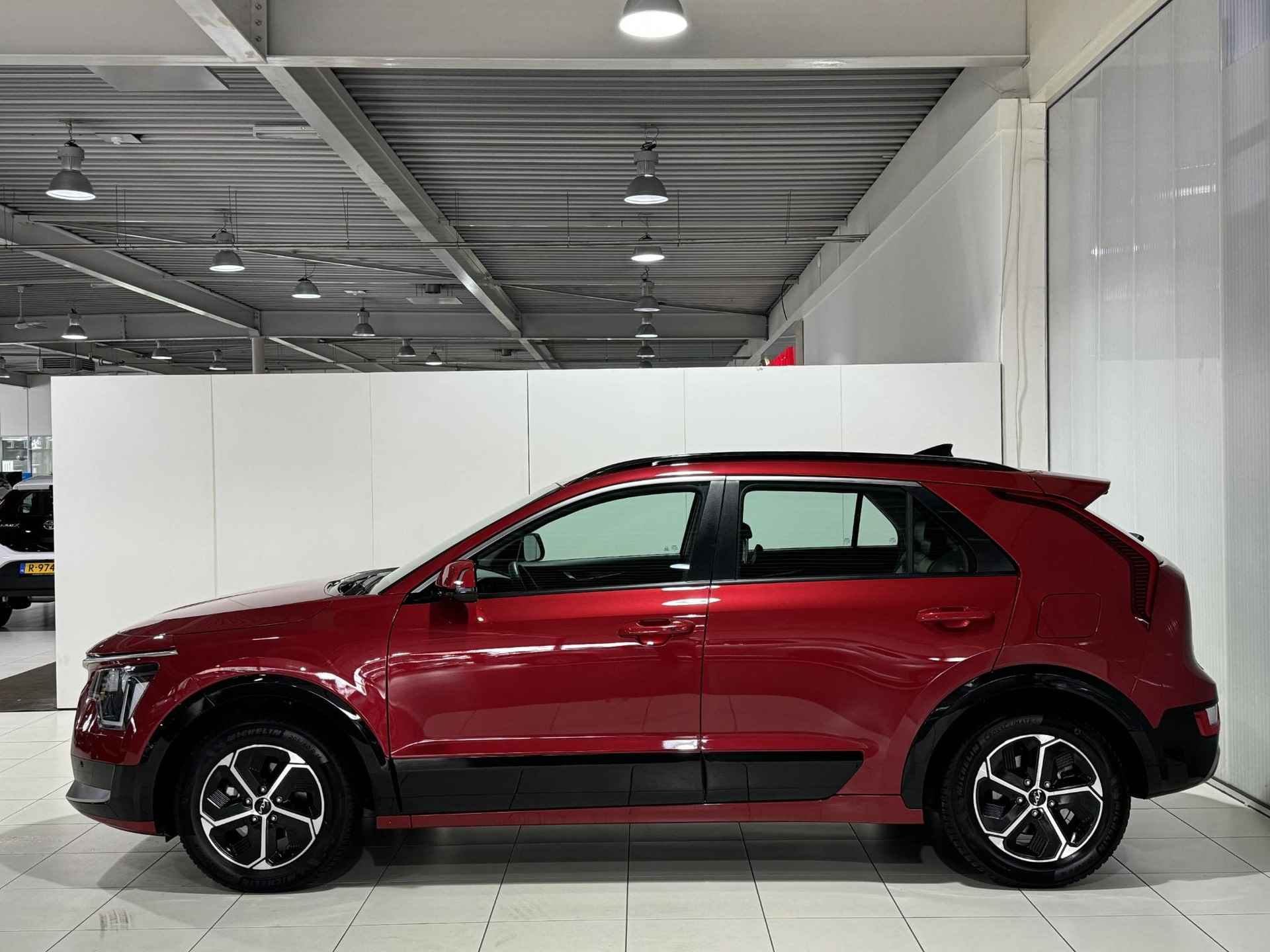 Kia Niro 1.6 GDi Hybrid DynamicLine NL auto ! Eerste eigenaar ! Nieuwste model ! - 20/24