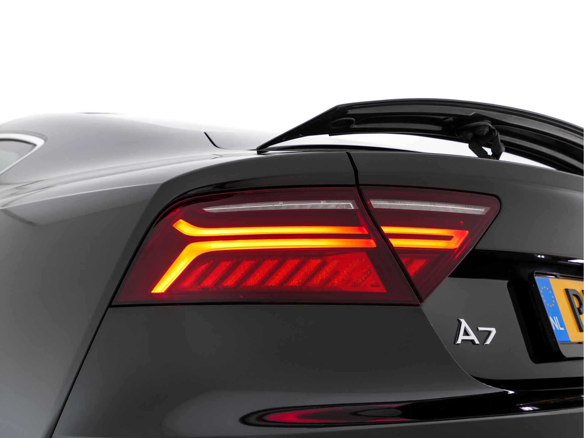 Audi A7 Sportback 3.0 TDI Quattro S-Line-Sportpack Edition Aut. *PANO | DESIGN-FULL-LEATHER  | FULL-LED | BOSE-SURROUND | NAVI-FULLMAP | ECC | SHIFT-PADDLES | PDC | AIR-SUSPENSION | CRUISE | SPORT-SEATS | 20 "ALU* - 32/37