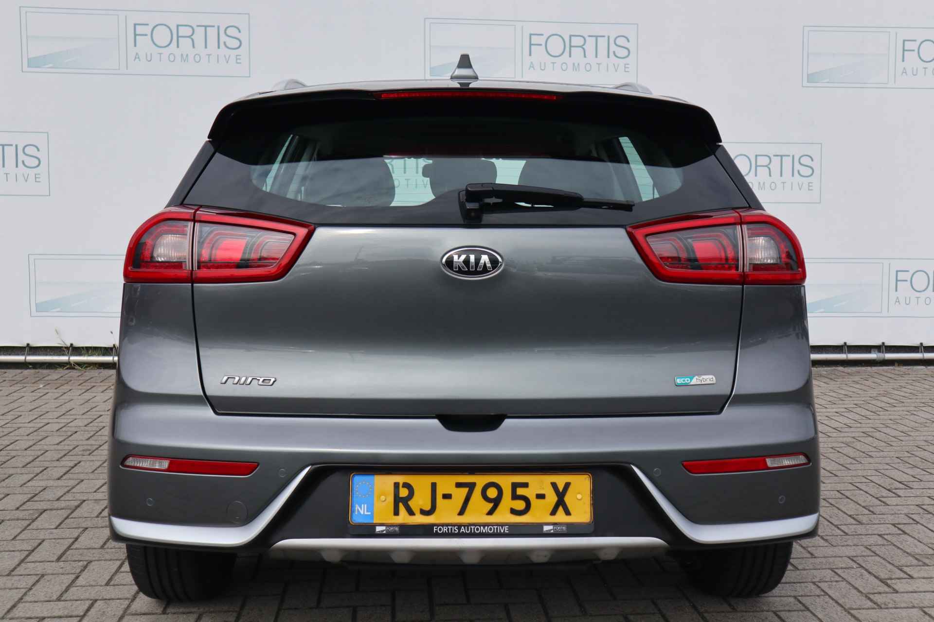 Kia Niro 1.6 GDi Hybrid DynamicLine NL AUTO | CARPLAY | HYBRID | HALF LEDER | - 10/30