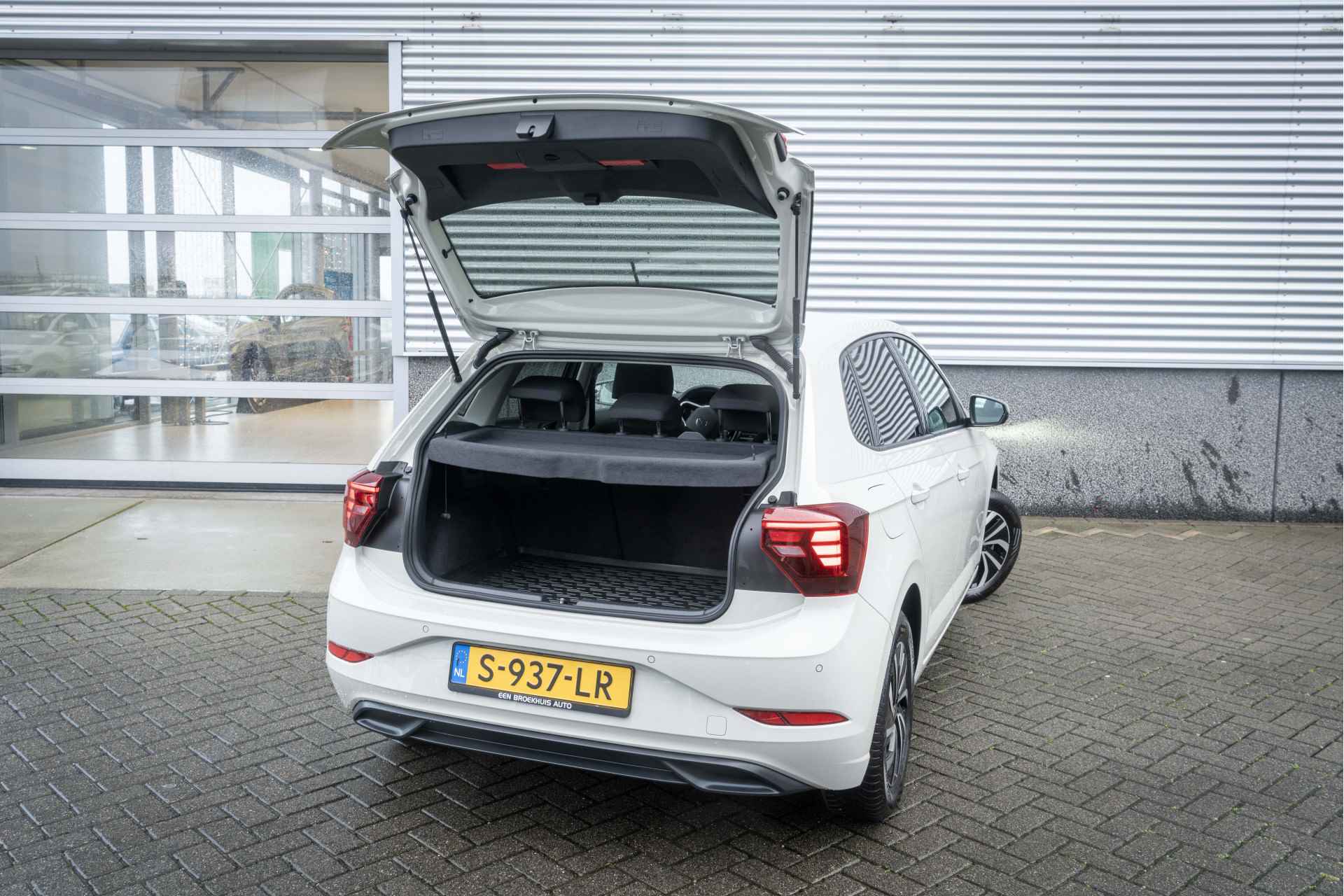 Volkswagen Polo 1.0 TSI Life Business | Camera | Stoelverwarming | Clima |PDC v+a | - 21/40