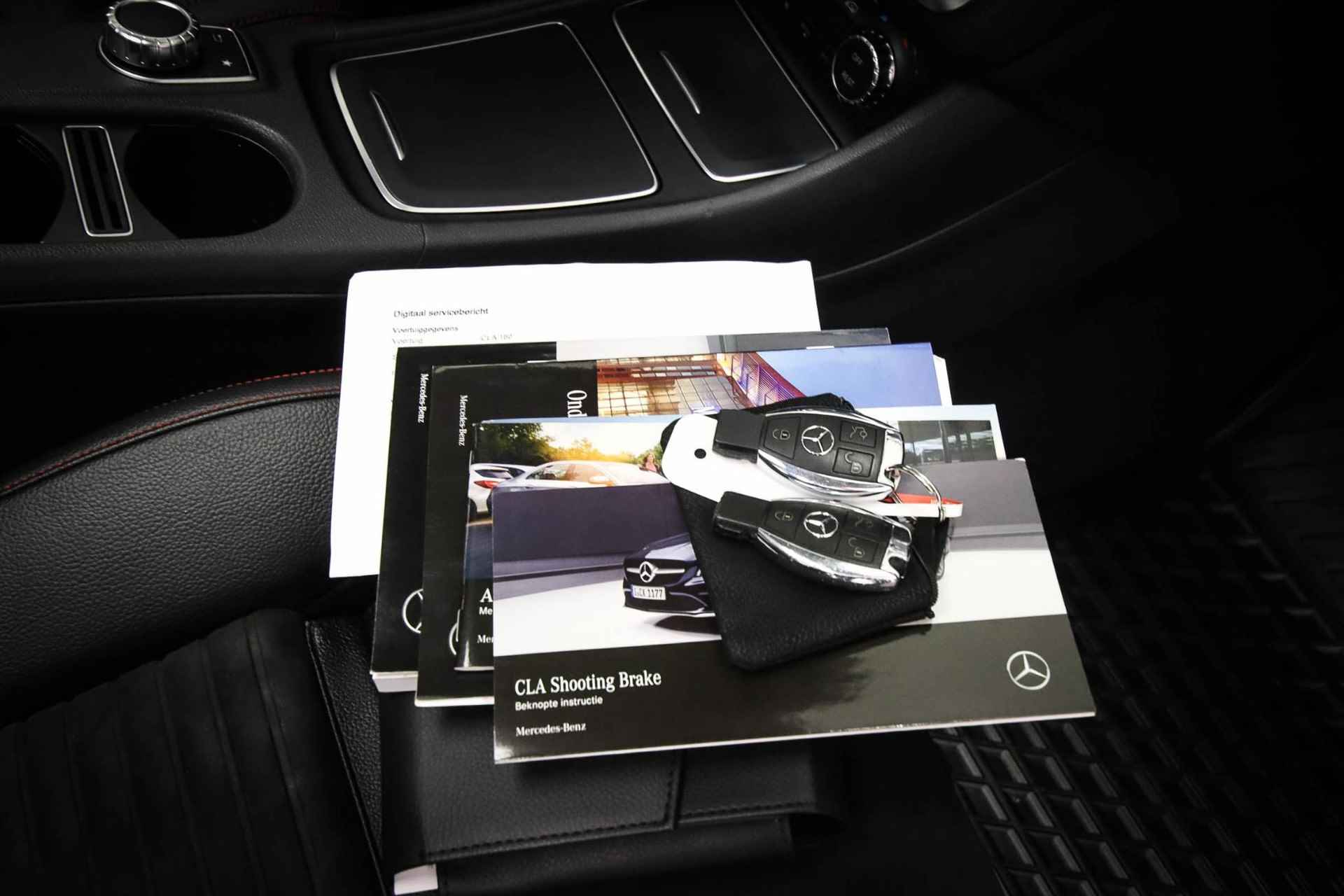 Mercedes-Benz CLA-klasse Shooting Brake 180 AMG-Line | PANORAMADAK | SFEERVERLICHTING | APPLE CARPLAY - 58/61