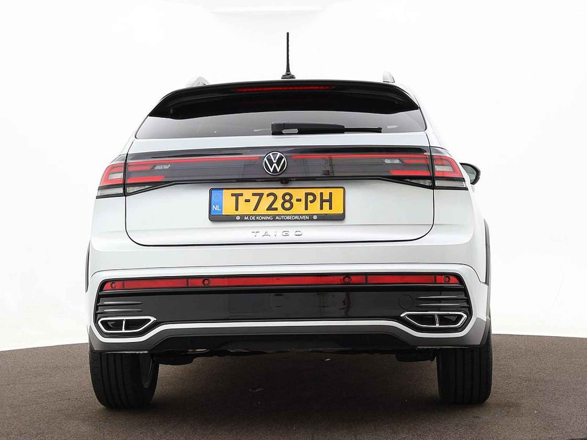 Volkswagen Taigo 1.0 Tsi 110pk DSG R-Line | Climatronic | Keyless | Camera | P-Sensoren | App-Connect | Navi | 17'' Inch | Garantie t/m 02-08-2027 of 100.000km - 8/35
