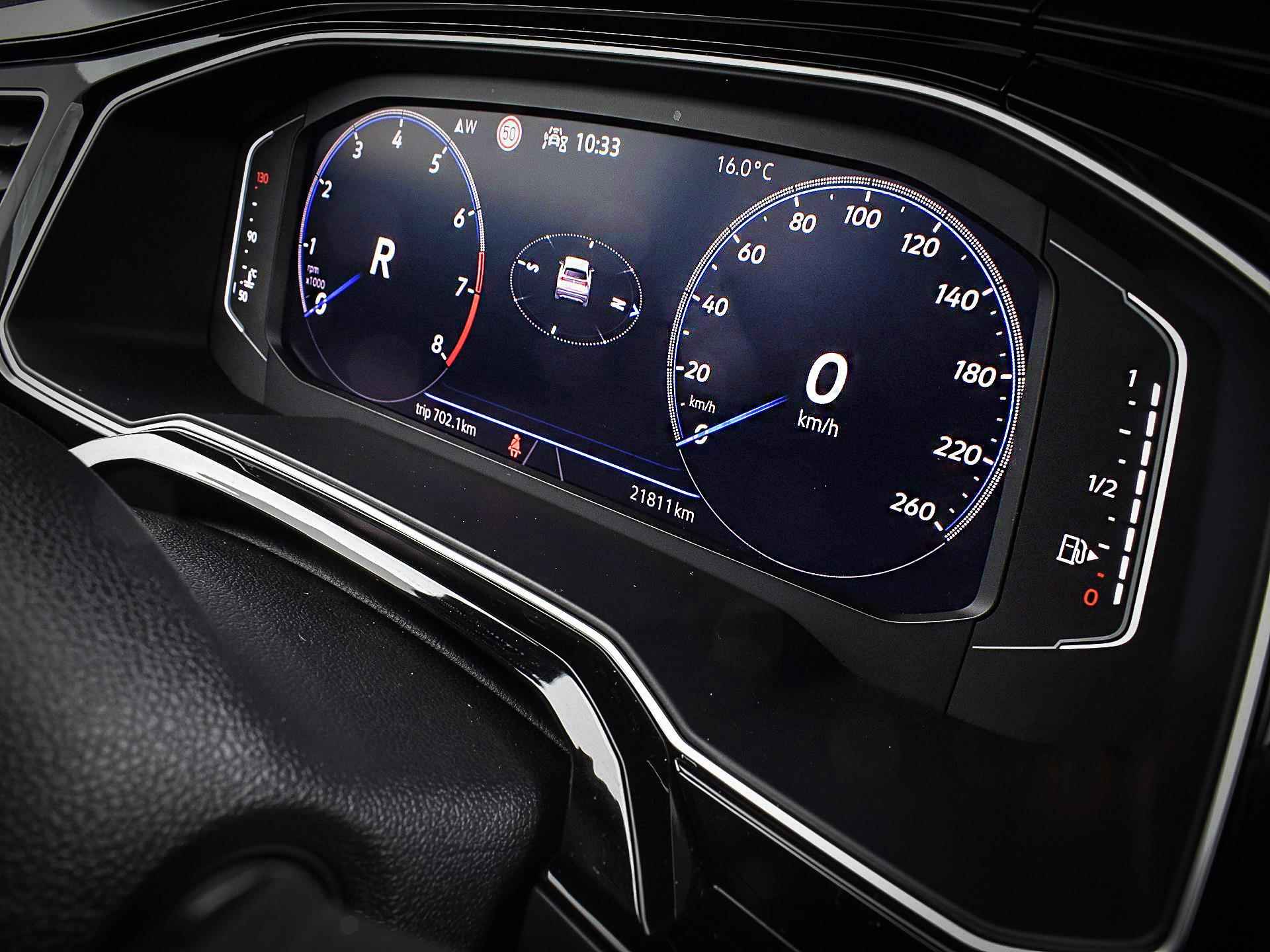 Volkswagen Taigo 1.0 Tsi 110pk DSG R-Line | Climatronic | Keyless | Camera | P-Sensoren | App-Connect | Navi | 17'' Inch | Garantie t/m 02-08-2027 of 100.000km - 21/35
