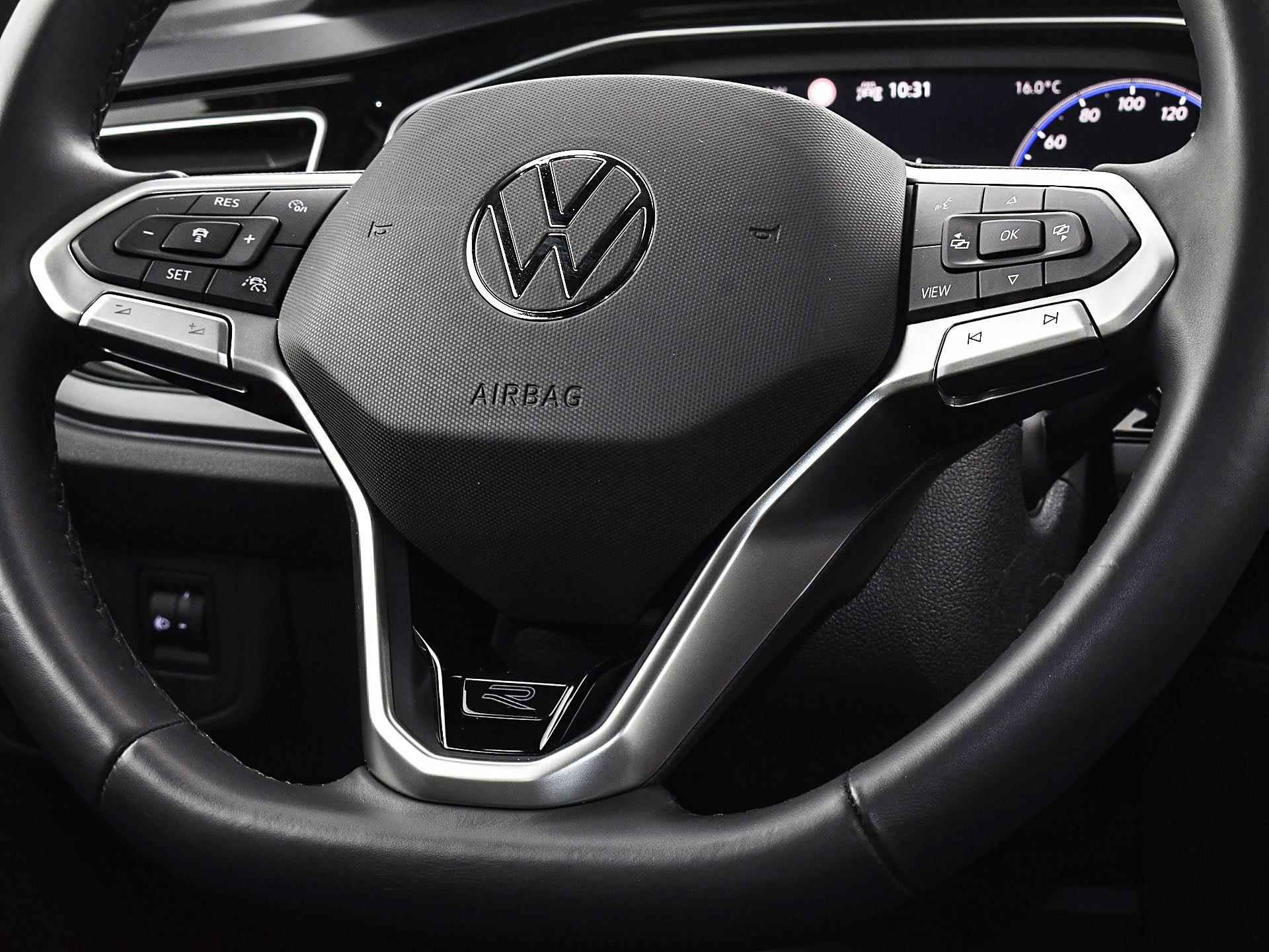 Volkswagen Taigo 1.0 Tsi 110pk DSG R-Line | Climatronic | Keyless | Camera | P-Sensoren | App-Connect | Navi | 17'' Inch | Garantie t/m 02-08-2027 of 100.000km - 22/35