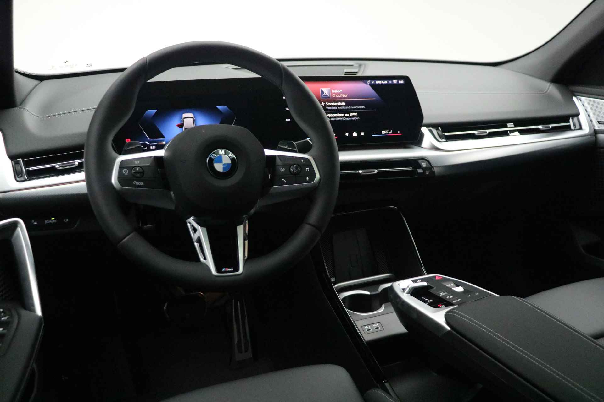 BMW X2 sDrive20i M Sport Automaat / Panoramadak / Adaptieve LED / Adaptief M Onderstel / Sportstoelen  / Parking Assistant / Comfort Access - 20/22