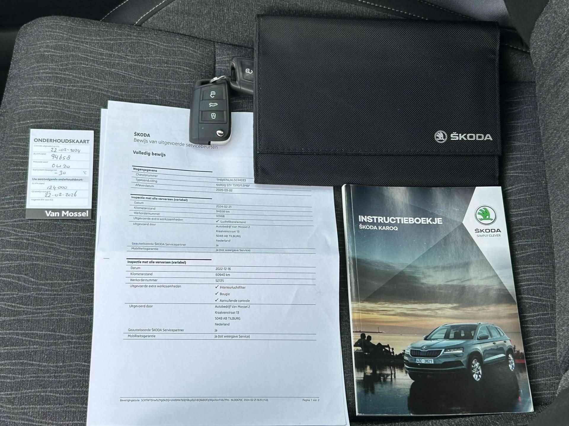 Škoda Karoq 1.5 TSI ACT Business Edition | Climate Control | Cruise Control | Camera | LED | Keyless Entry/Start | - 14/36