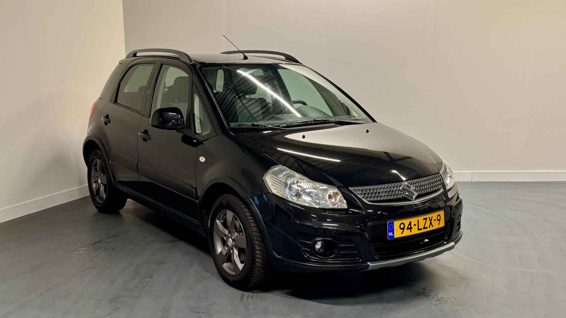 Suzuki SX4 1.6 Limited | NL-AUTO | 1E EIGENAAR | TREKHAAK | PARROT | - 3/30