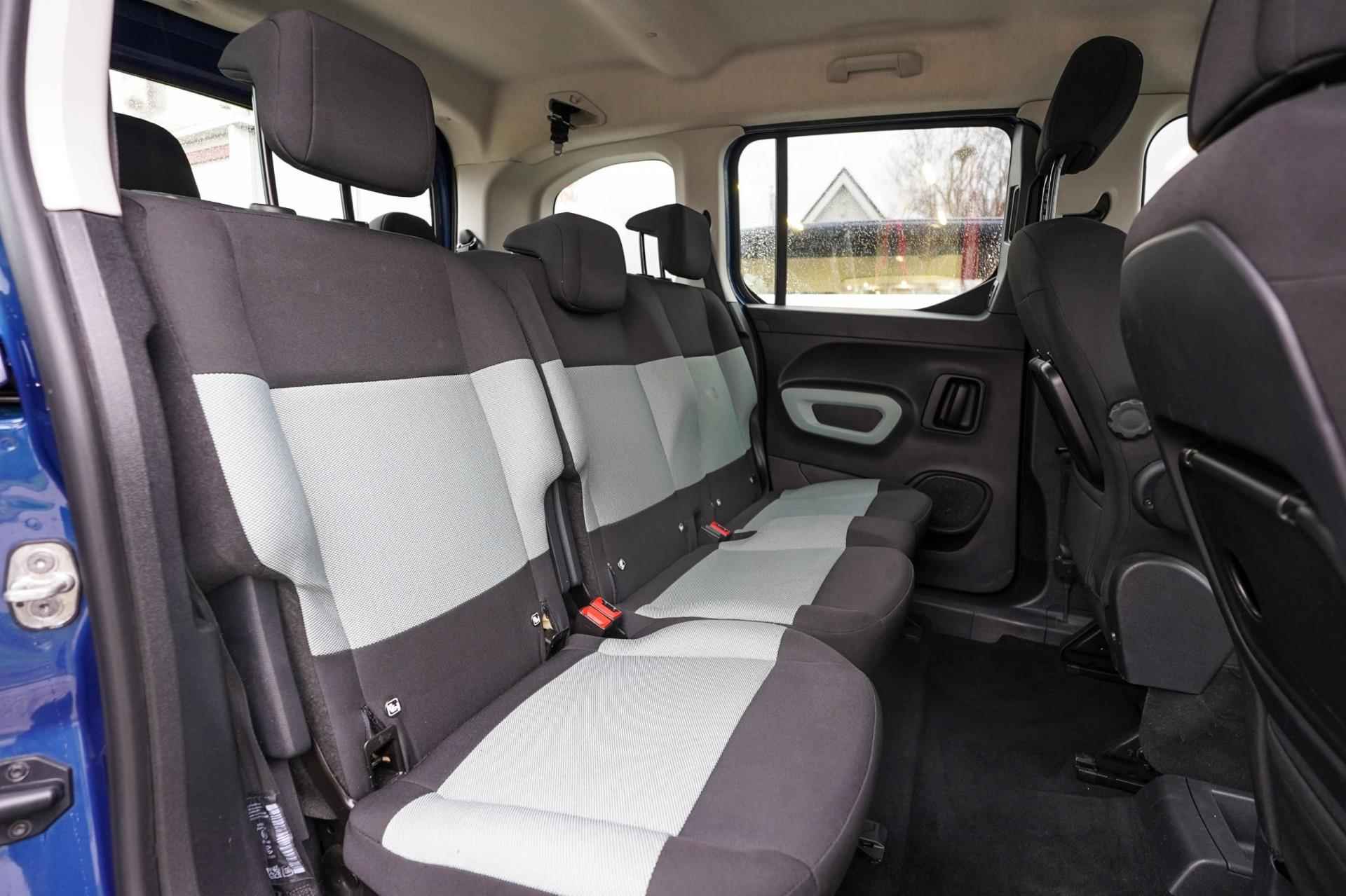 Citroen Berlingo 1.2 PureTech Feel | 7pers. | Automaat | Navi - 11/39