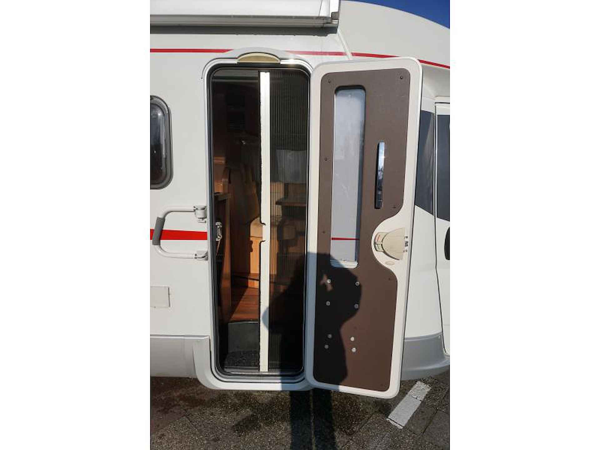 Hymer Tramp T674 CL Schotel+tv/Maxfann/Camera - 7/17