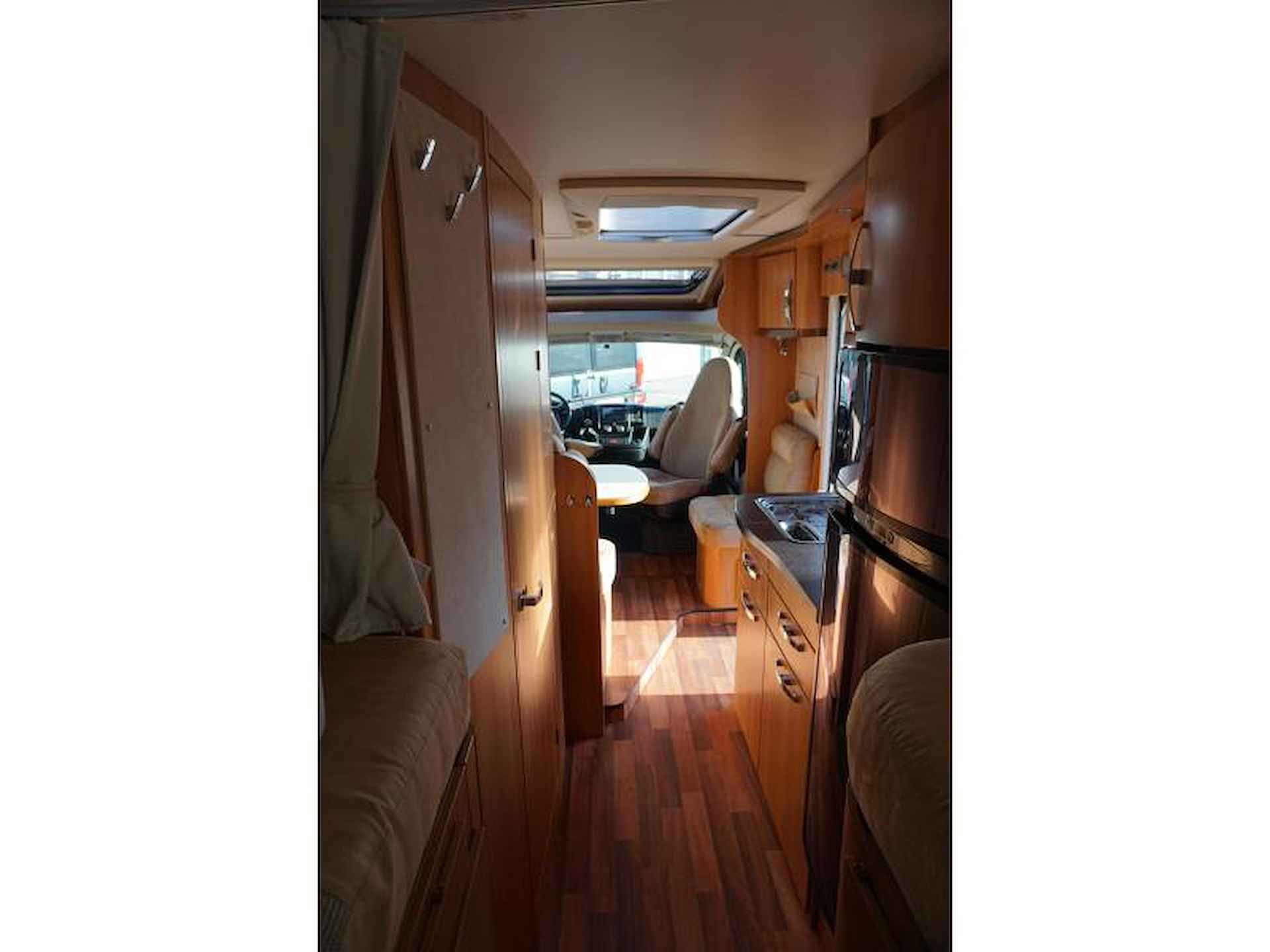 Hymer Tramp T674 CL Schotel+tv/Maxfann/Camera - 13/17