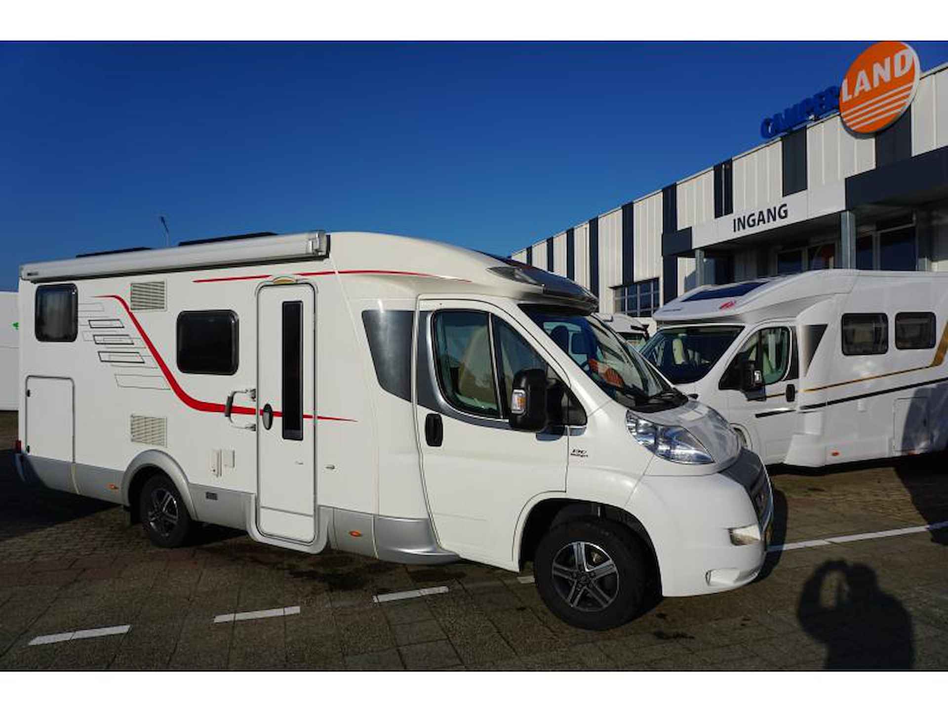 Hymer Tramp T674 CL Schotel+tv/Maxfann/Camera - 3/18