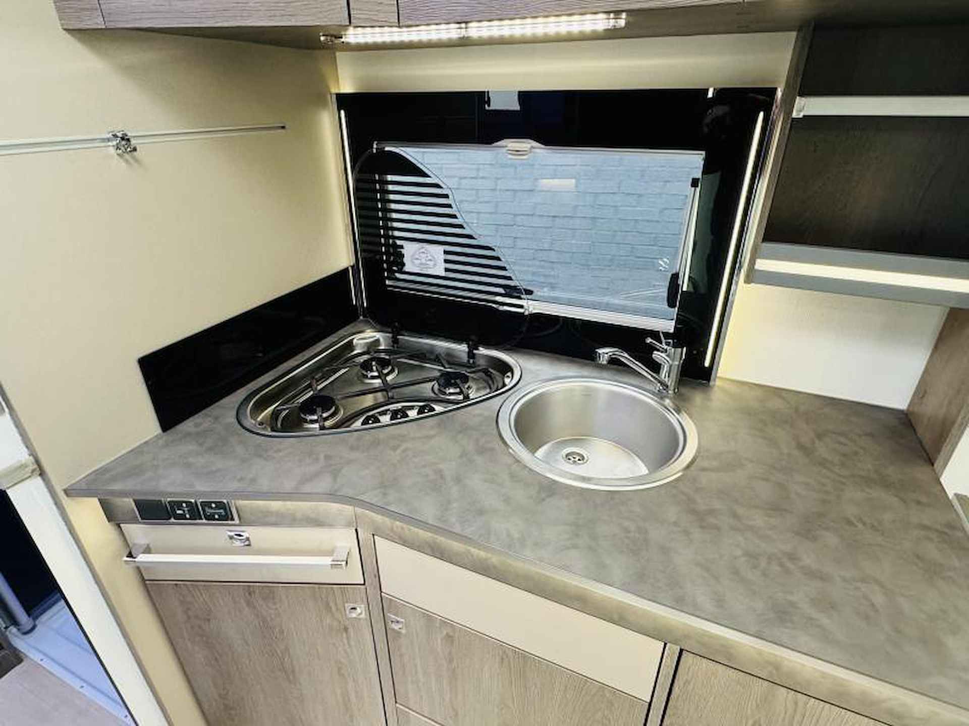 Chausson Titanium 640 Automaat Levelsysteem - 15/25