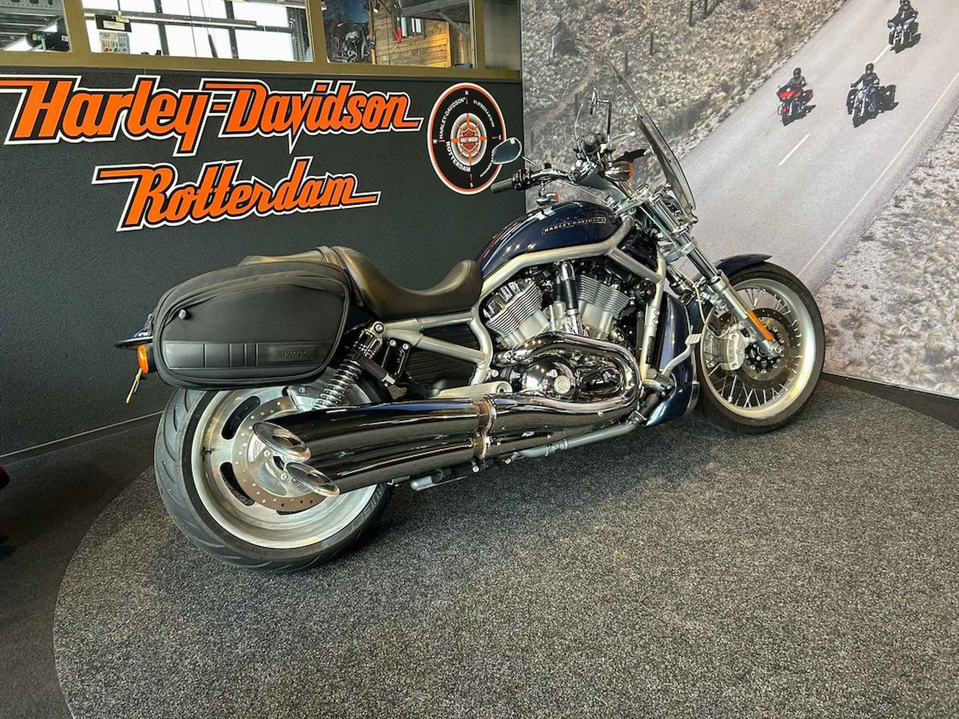 Harley-Davidson VRSCAW V-Rod - 3/15