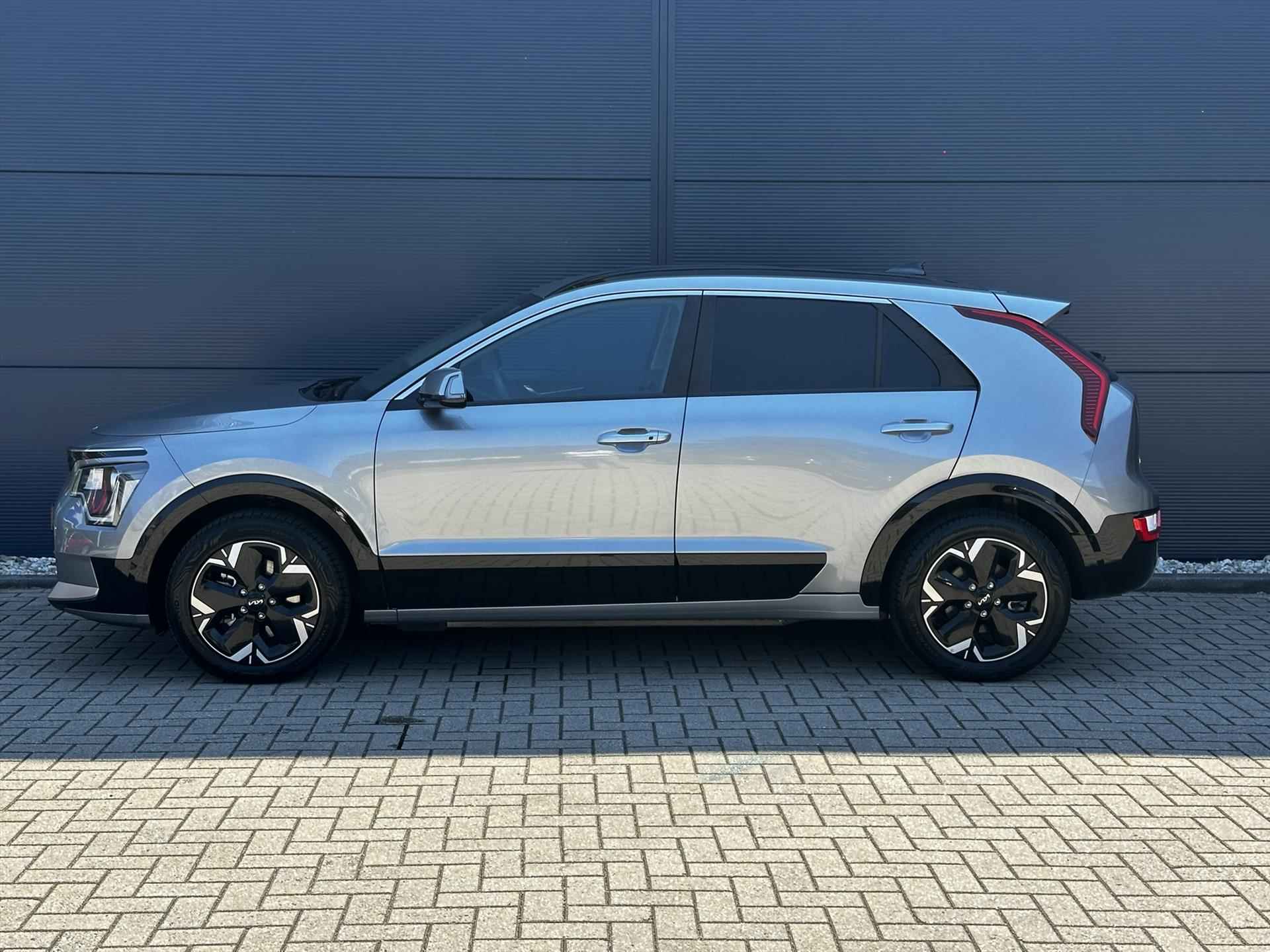 KIA e-Niro 64,8 kWh 204pk Aut Edition | Subsidie | Stoel/Stuurwielverwarming | Climate Control | Navigatie | - 2/47