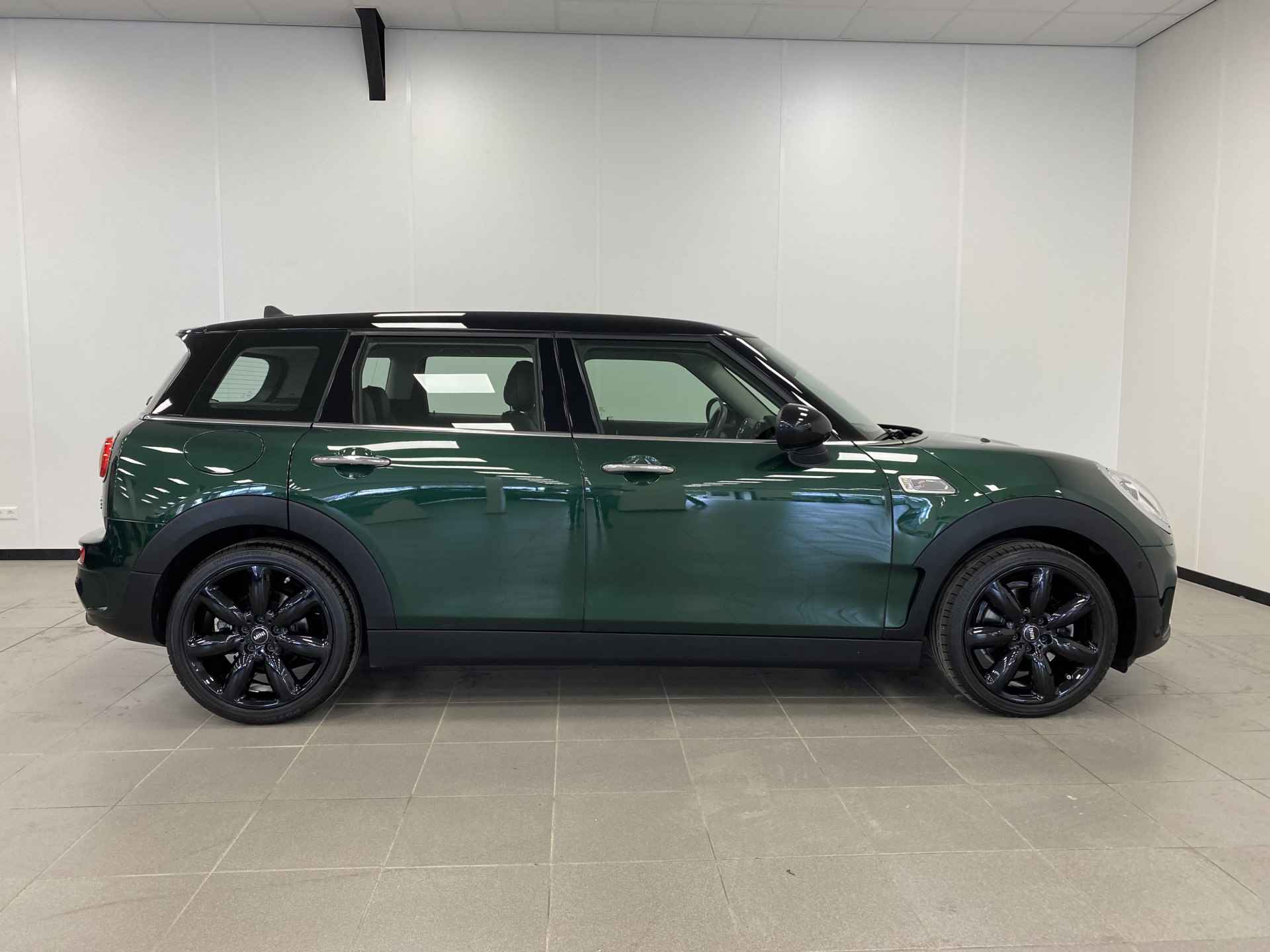 MINI Clubman 2.0 Cooper S / 192PK / Chili Business Plus / PANO / LEDER / NAVI / 31.000KM!! / - 5/51