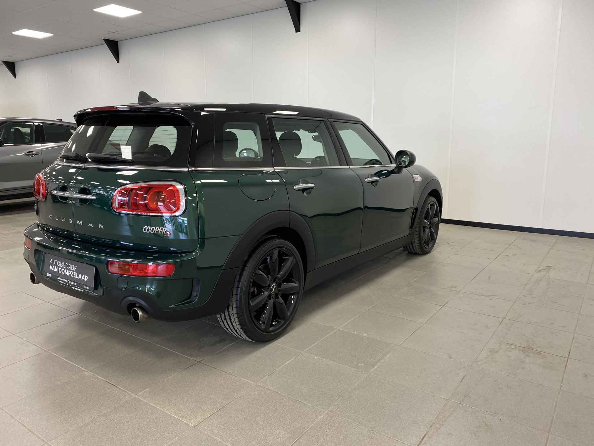 MINI Clubman 2.0 Cooper S / 192PK / Chili Business Plus / PANO / LEDER / NAVI / 31.000KM!! / - 7/51