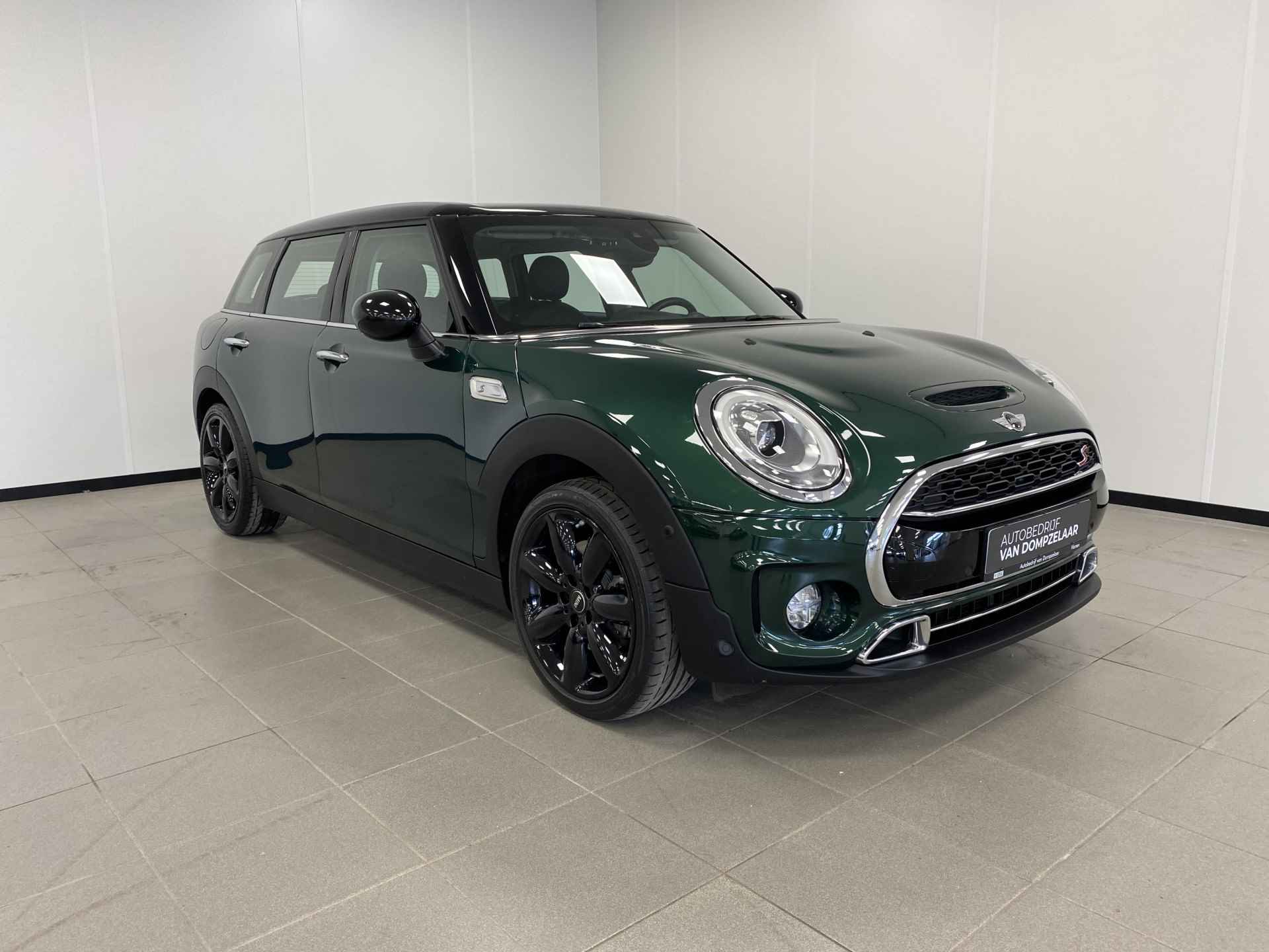 MINI Clubman 2.0 Cooper S / 192PK / Chili Business Plus / PANO / LEDER / NAVI / 31.000KM!! / - 23/51