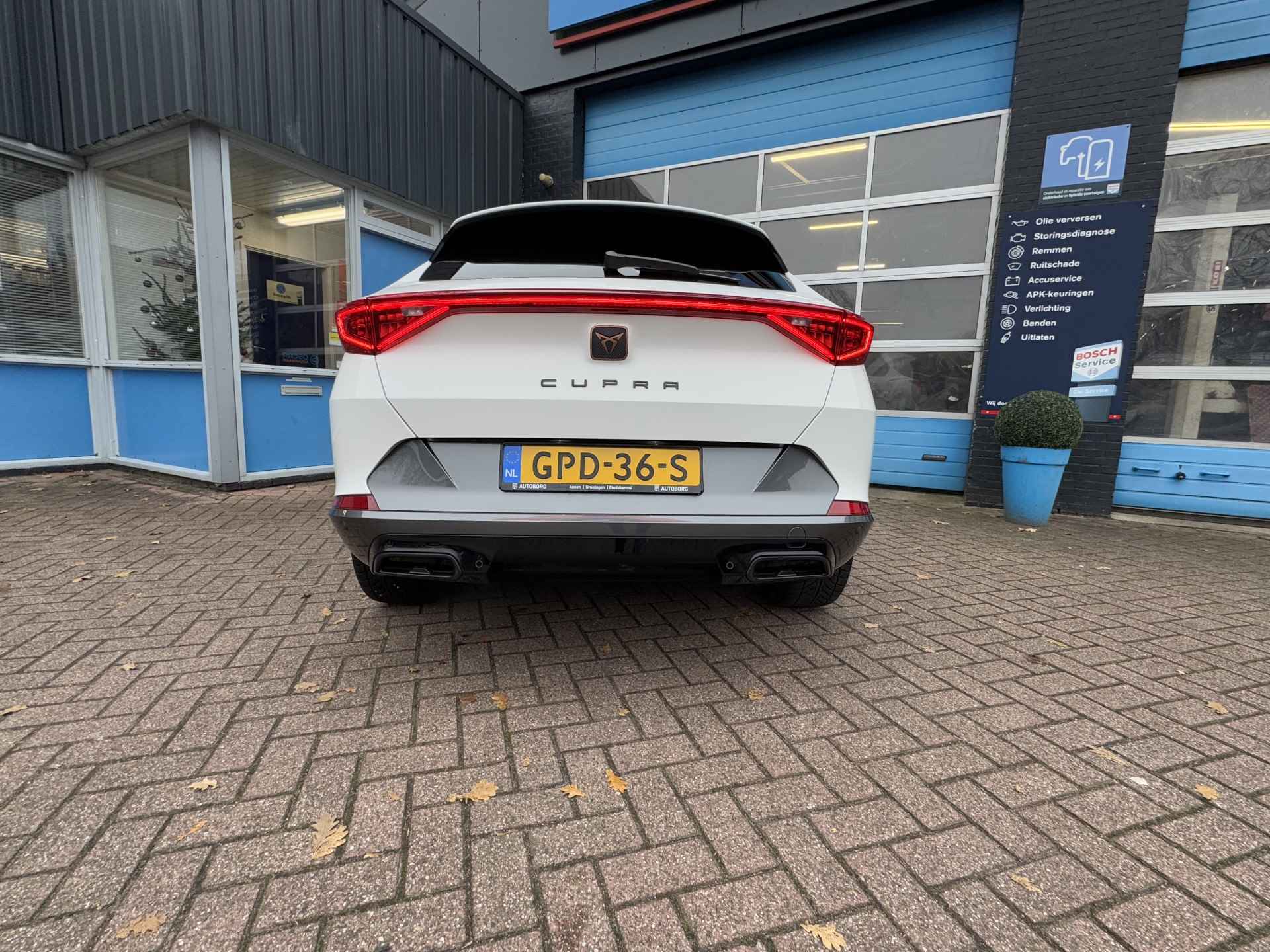 CUPRA Formentor 1.4 e-Hybrid Business | Stuurverwarming | Rijklaar + 12 Maand BOVAG Garantie - 49/61