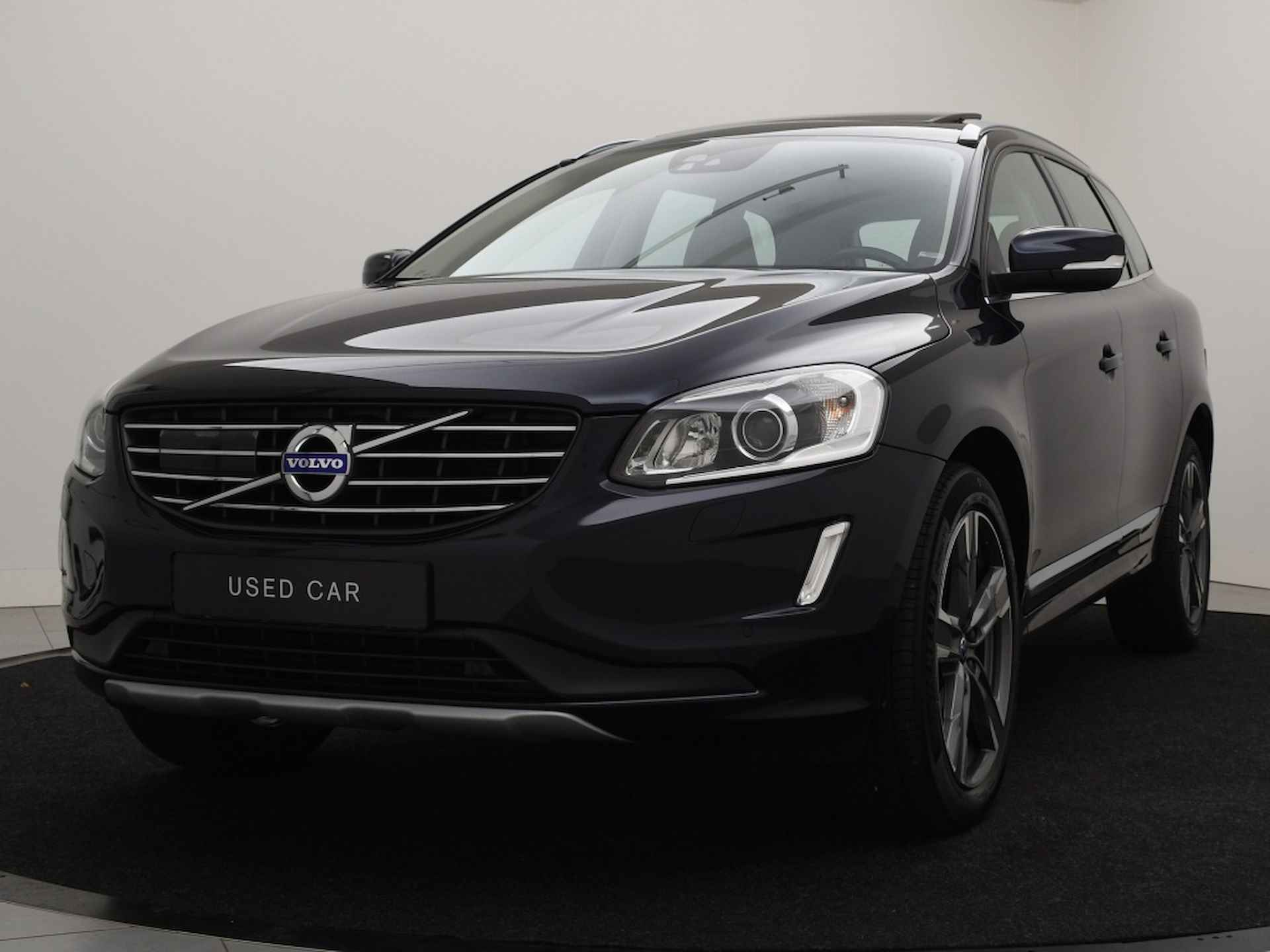 Volvo XC60 T5 AUT(8) POLAR+ SCHUIFDAK 20INCH LEDER ACC BLIS NAVI XENON - 2/37